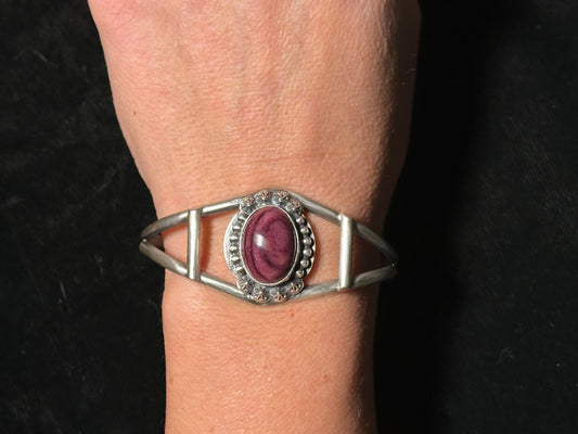 6"-7" Purple Siny Oyster Shell Cuff by Boyd Ashley, Navajo