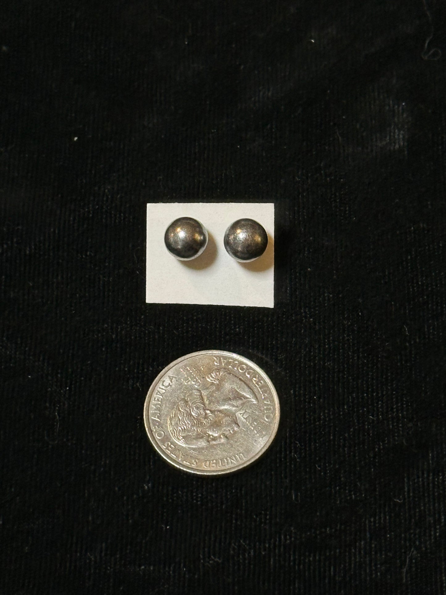 8mm Navajo Style Pearl Stud Earrings