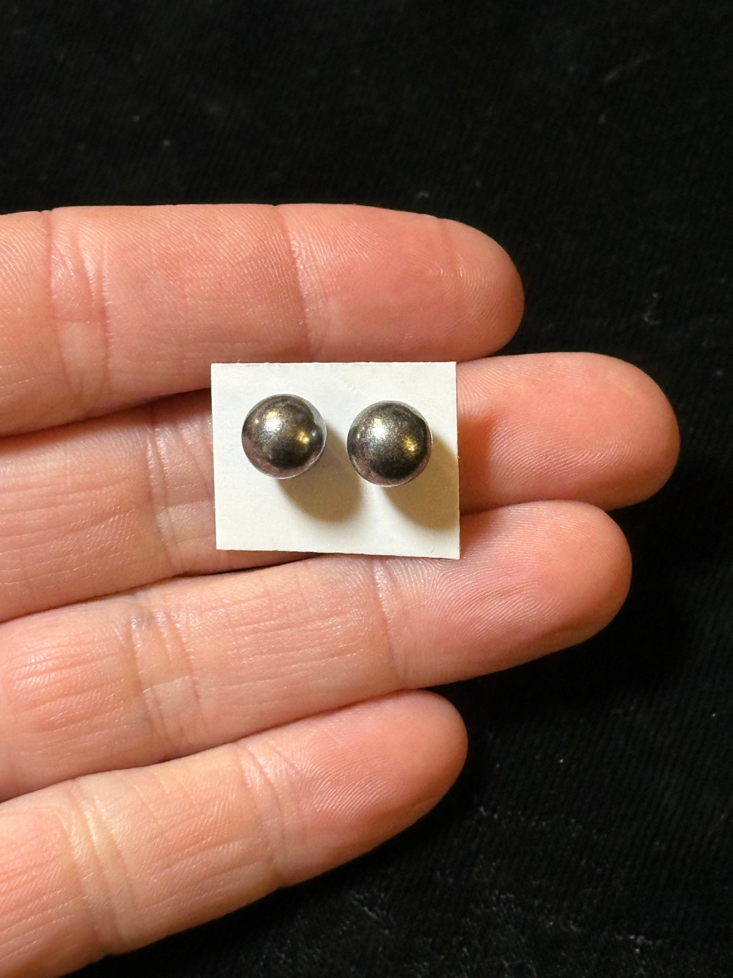 8mm Navajo Style Pearl Stud Earrings