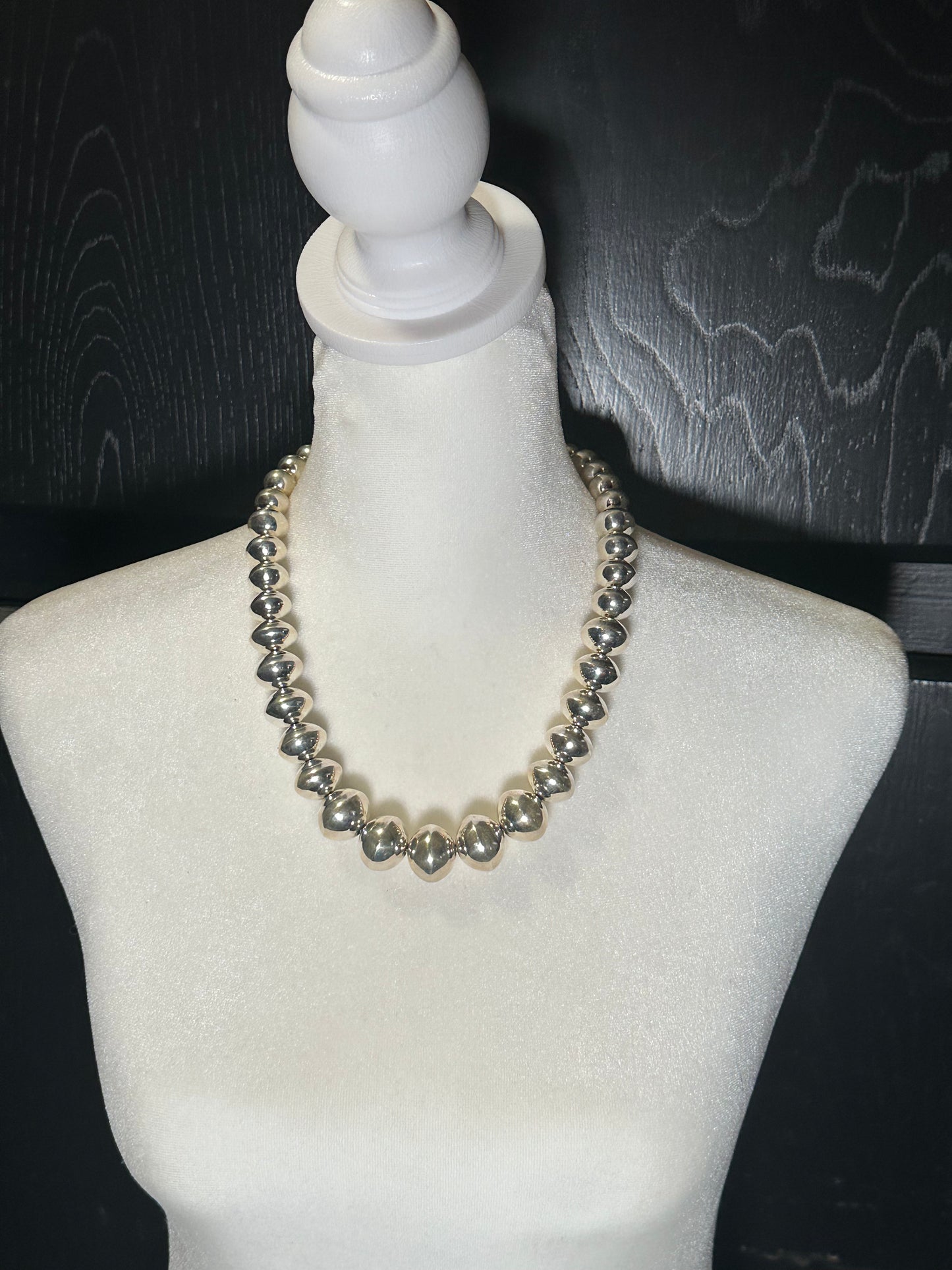 22” 19mm Navajo Pearls by Tustin Daye, Navajo