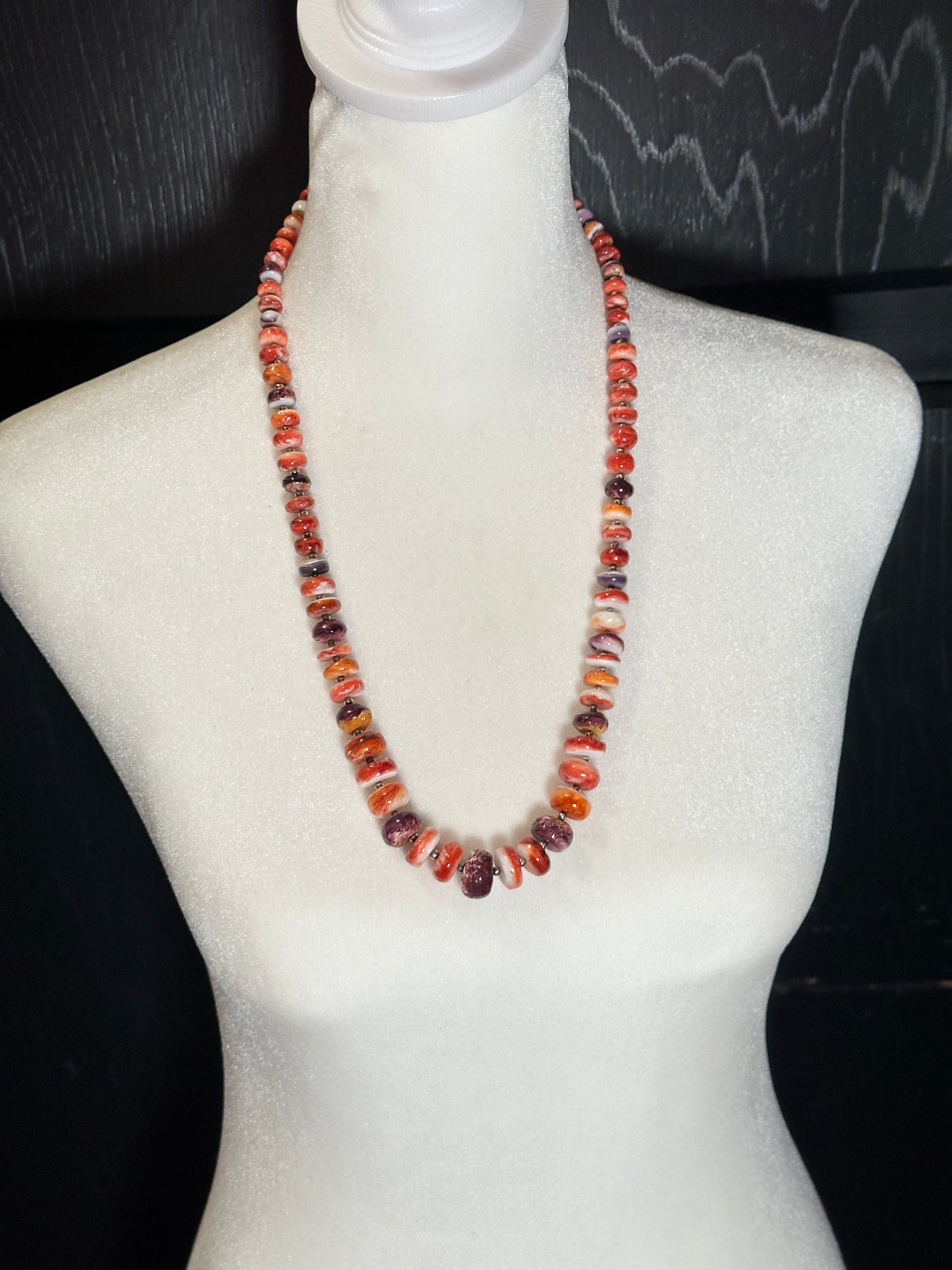 Red Spiny Oyster Shell Bead Necklace