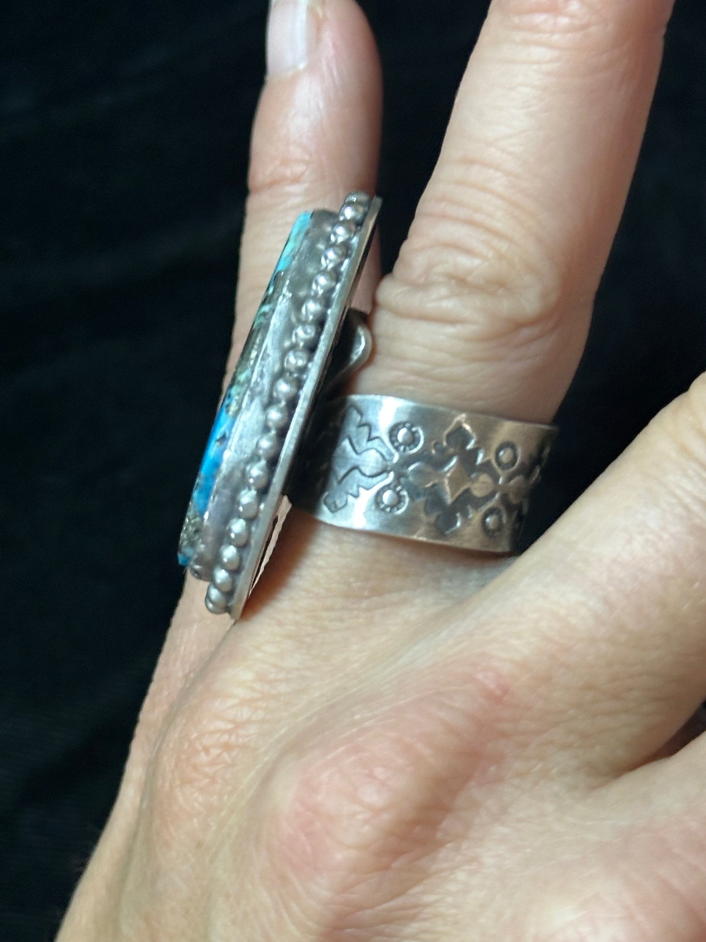 Adjustable Highgrade Kingman Turquoise Teardrop Ring