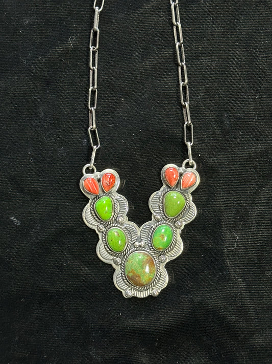 20" Pixie Turquoise and Spiny Oyster Cactus Necklace by Gilbert Platero