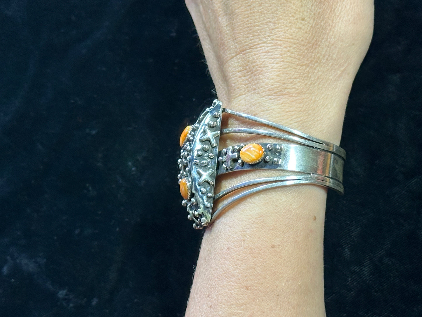 6 1/4"-7 1/2" Sterling Silver Cuff with Spiny Oyster Stones by P. Yazzie, Navajo