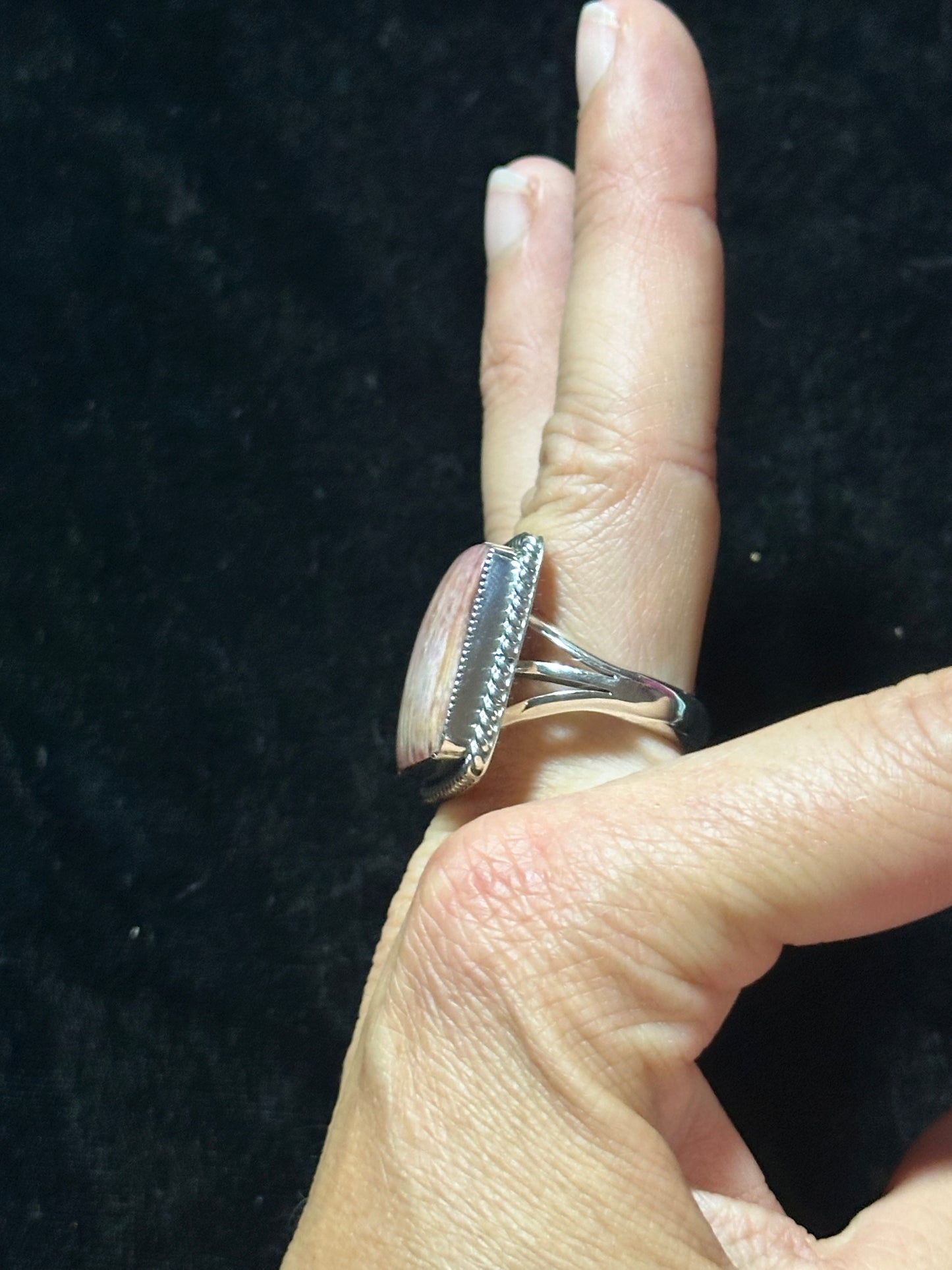 10.5 Spiny Oyster Shell Ring by Greg Yazzie, Navajo