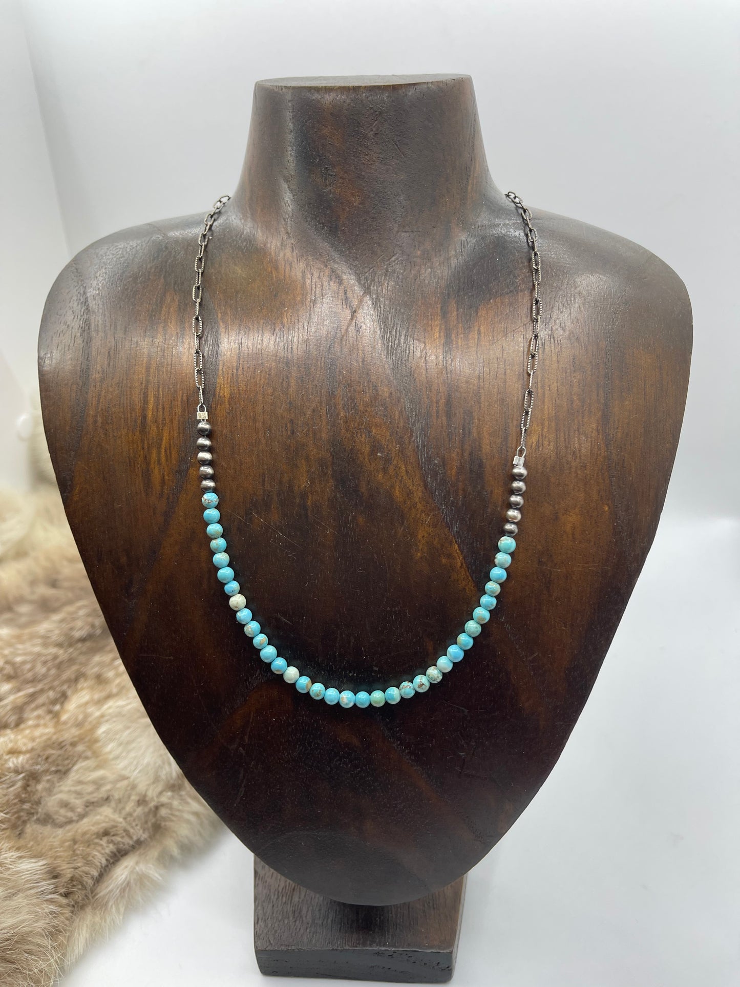 18" 4mm Navajo Style Pearls with Turquoise Beads Chain Link Necklace