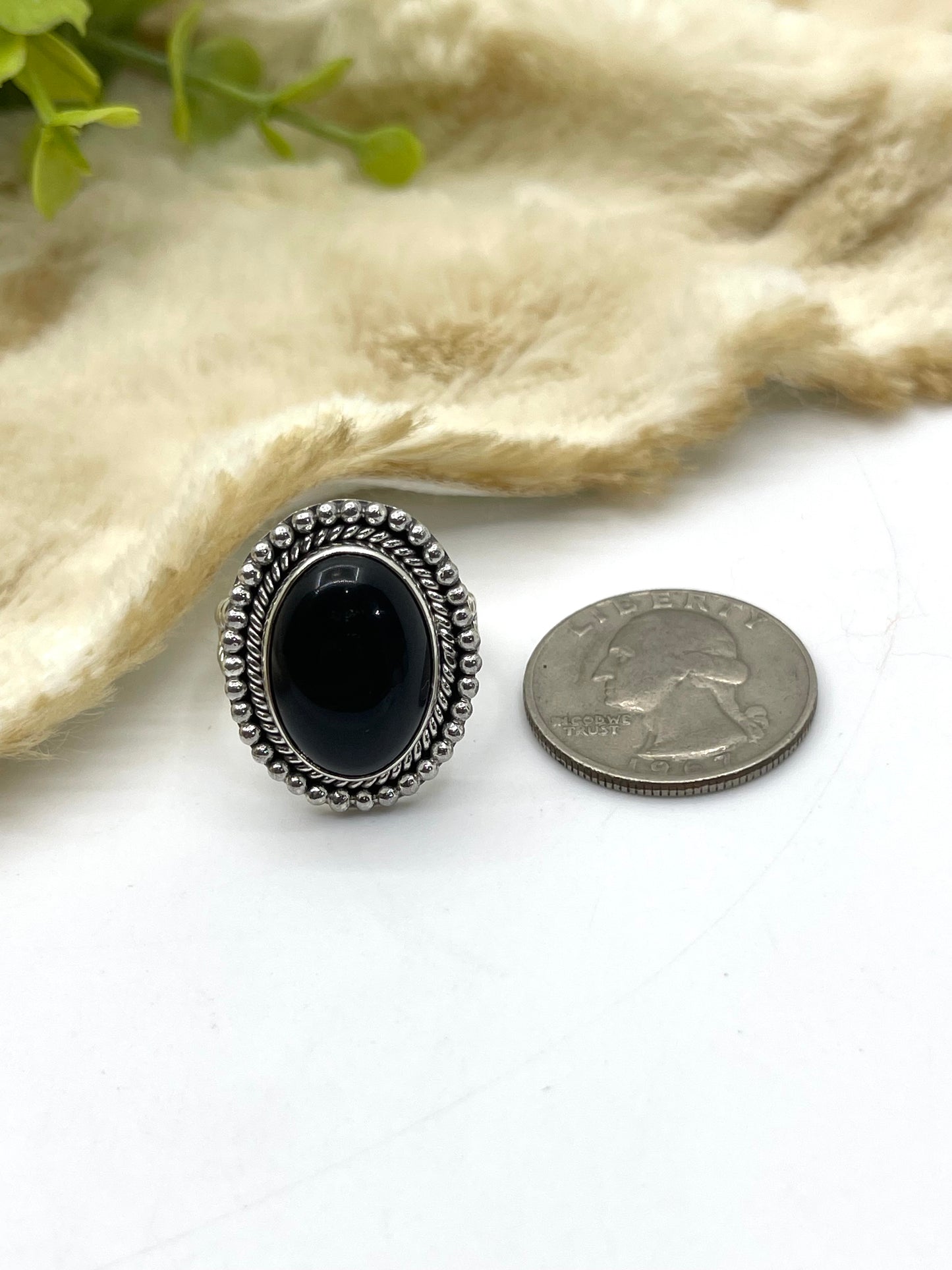 8.5 Black Onyx With Silver Dot Border