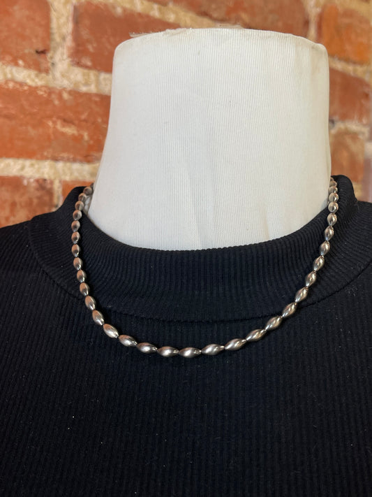 18" Torpedo Style Navajo Pearls Necklace