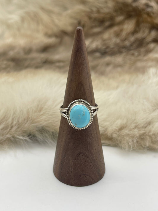 8.5 Blue Kingman Turquoise Ring by Byron Begay, Navajo