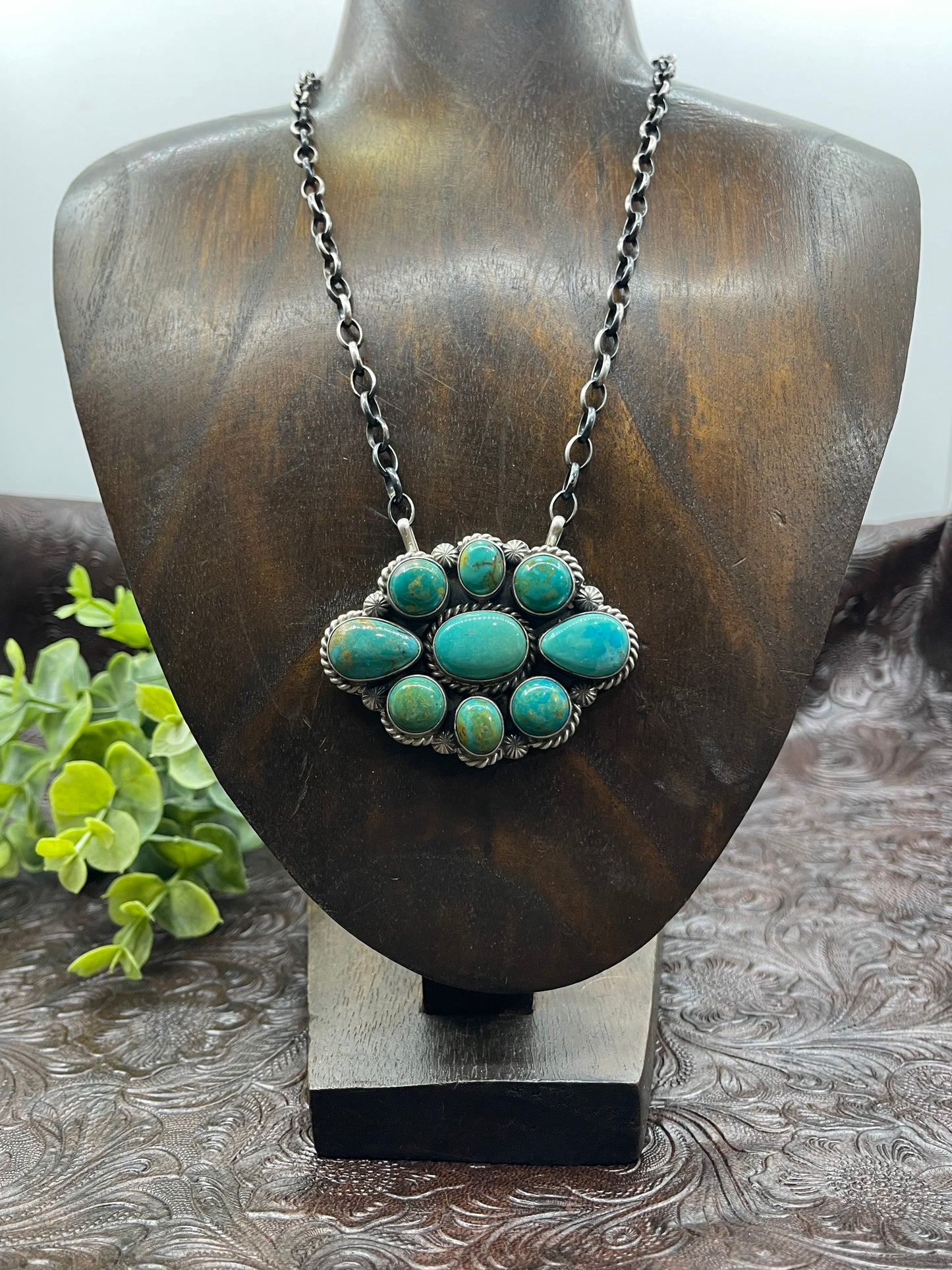 16" Green Kingman Turquoise Cluster Necklace