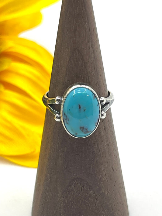 7.0 Oval Turquoise Ring by Jefferson Henie, Navajo