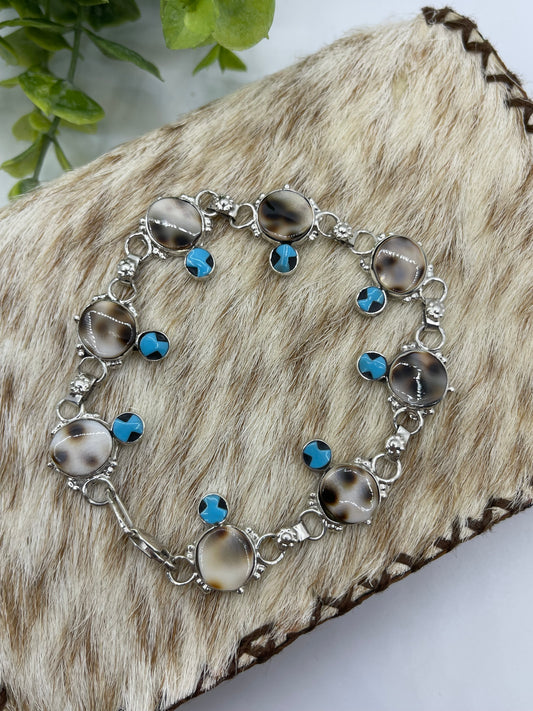 8.25" Turtle Link Bracelet by Kathryn Qualo, Zuni