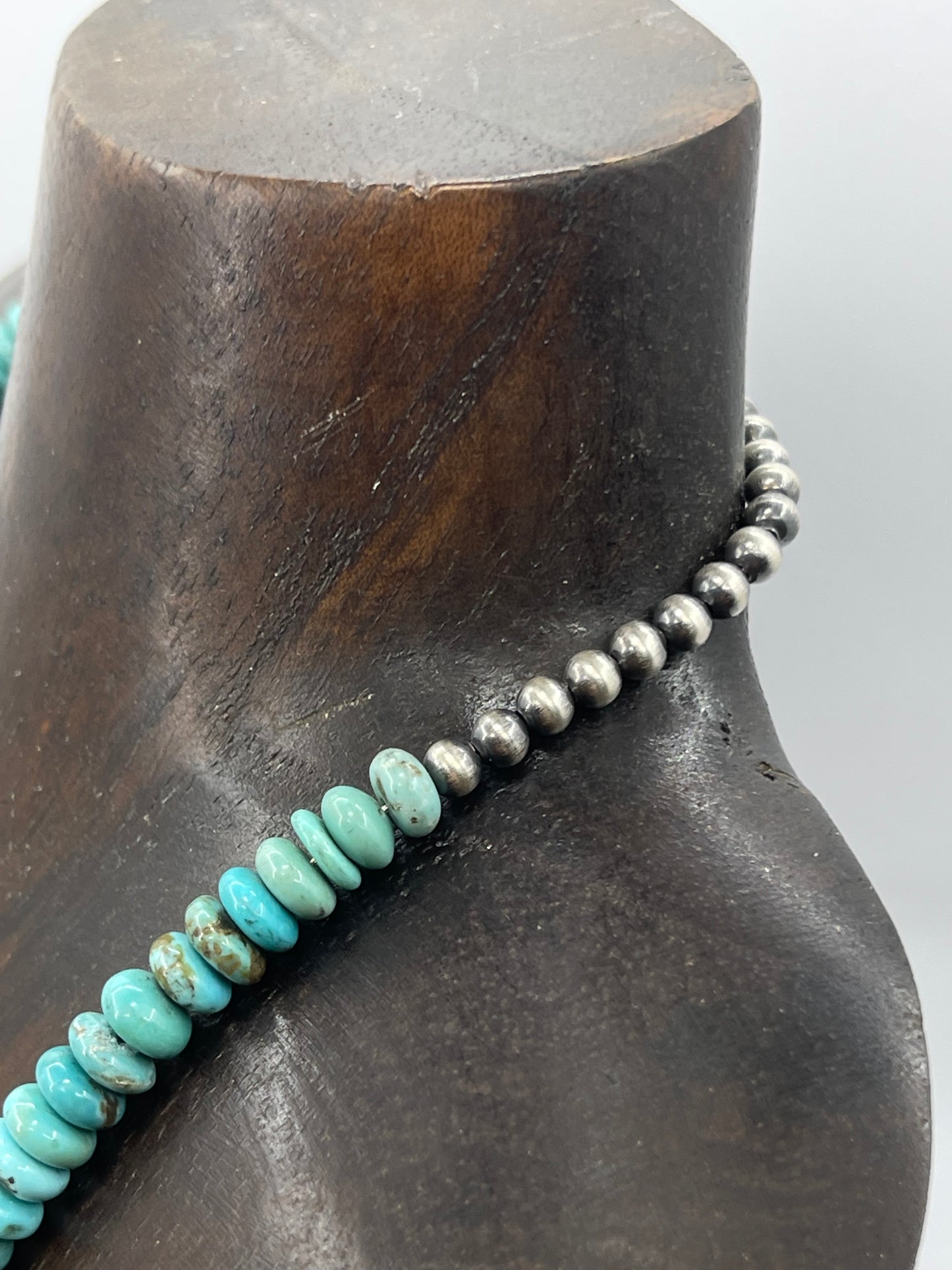 20" Kingman Turquoise Graduated Necklace with Navajo Pearls by Tammy Nolcott, Navajo