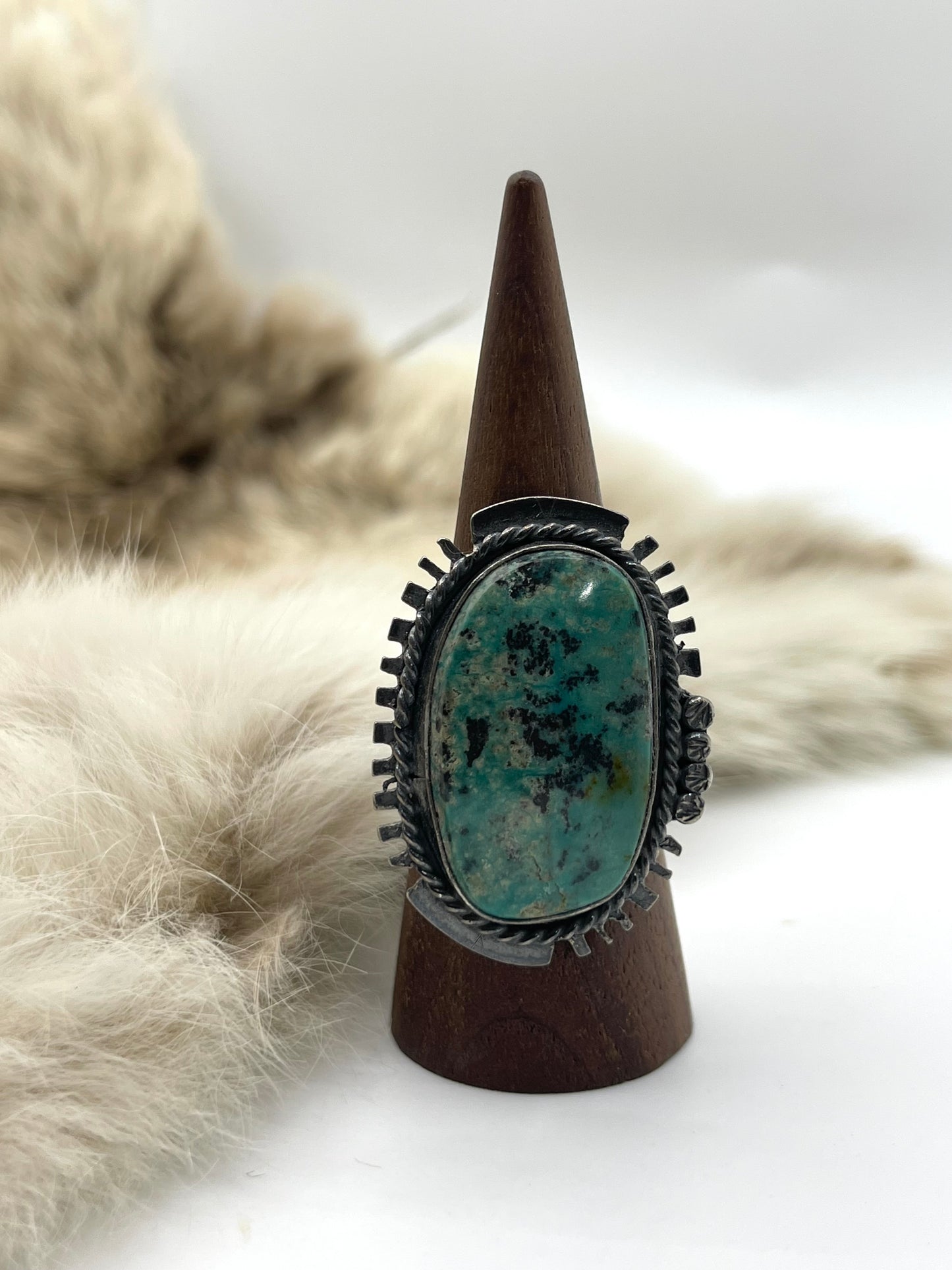 10.5 Kingman Turquoise Ring By Gilbert Nez, Navajo