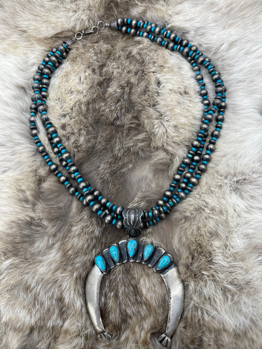 20" Navajo Pearl 3 Strand Necklace with Naja Pendant by Geraldine James, Navajo