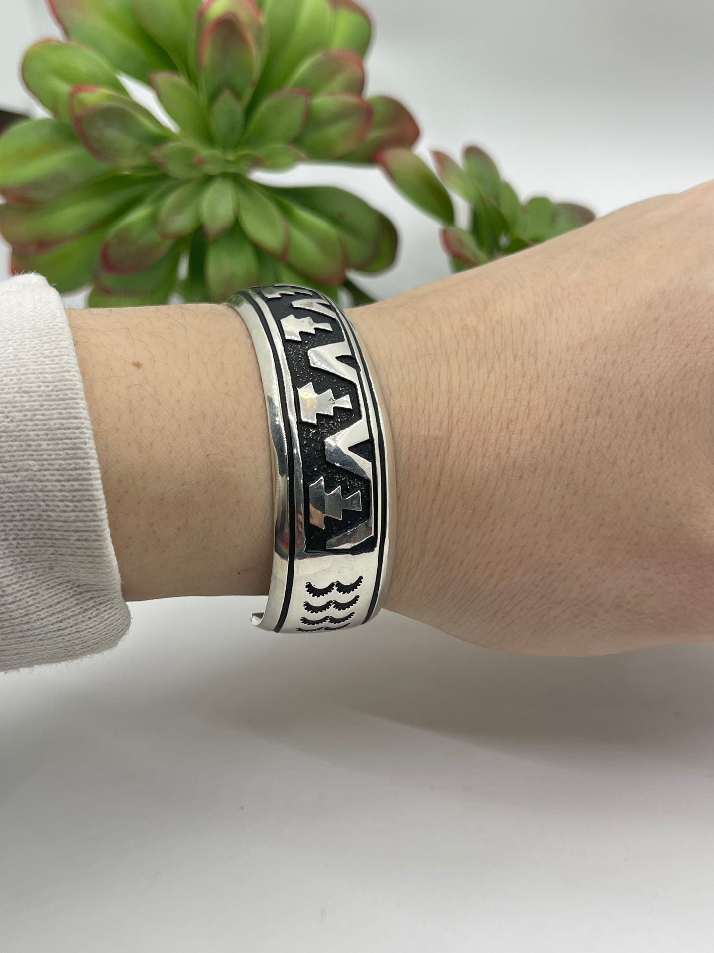 6" - 7.25" Silver Overlay Cuff