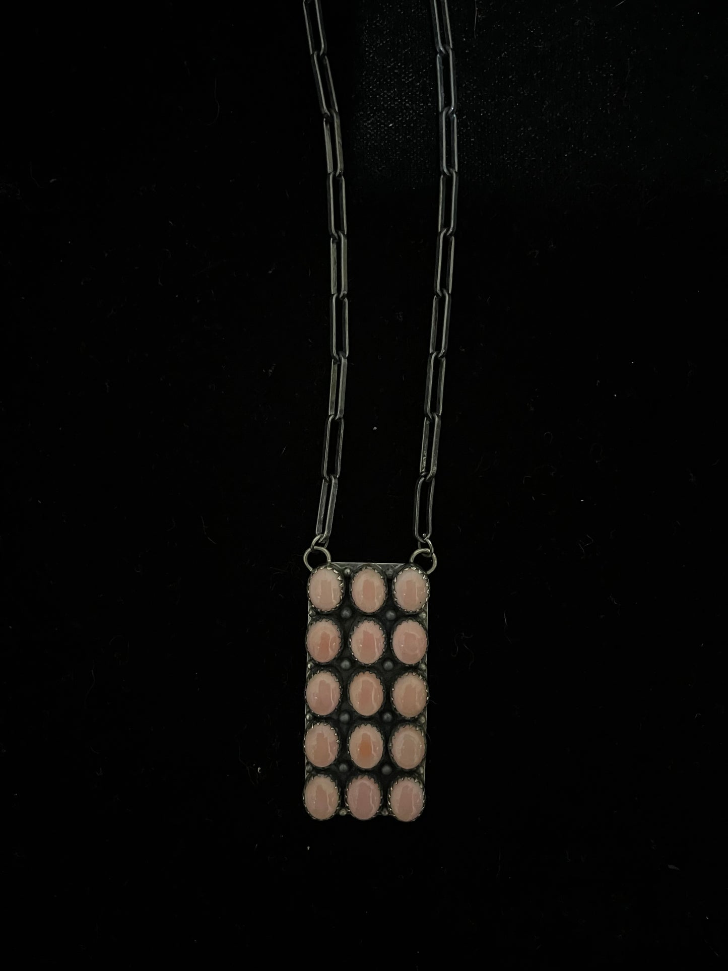 16" 15 Stone Pink Conch Shell Necklace