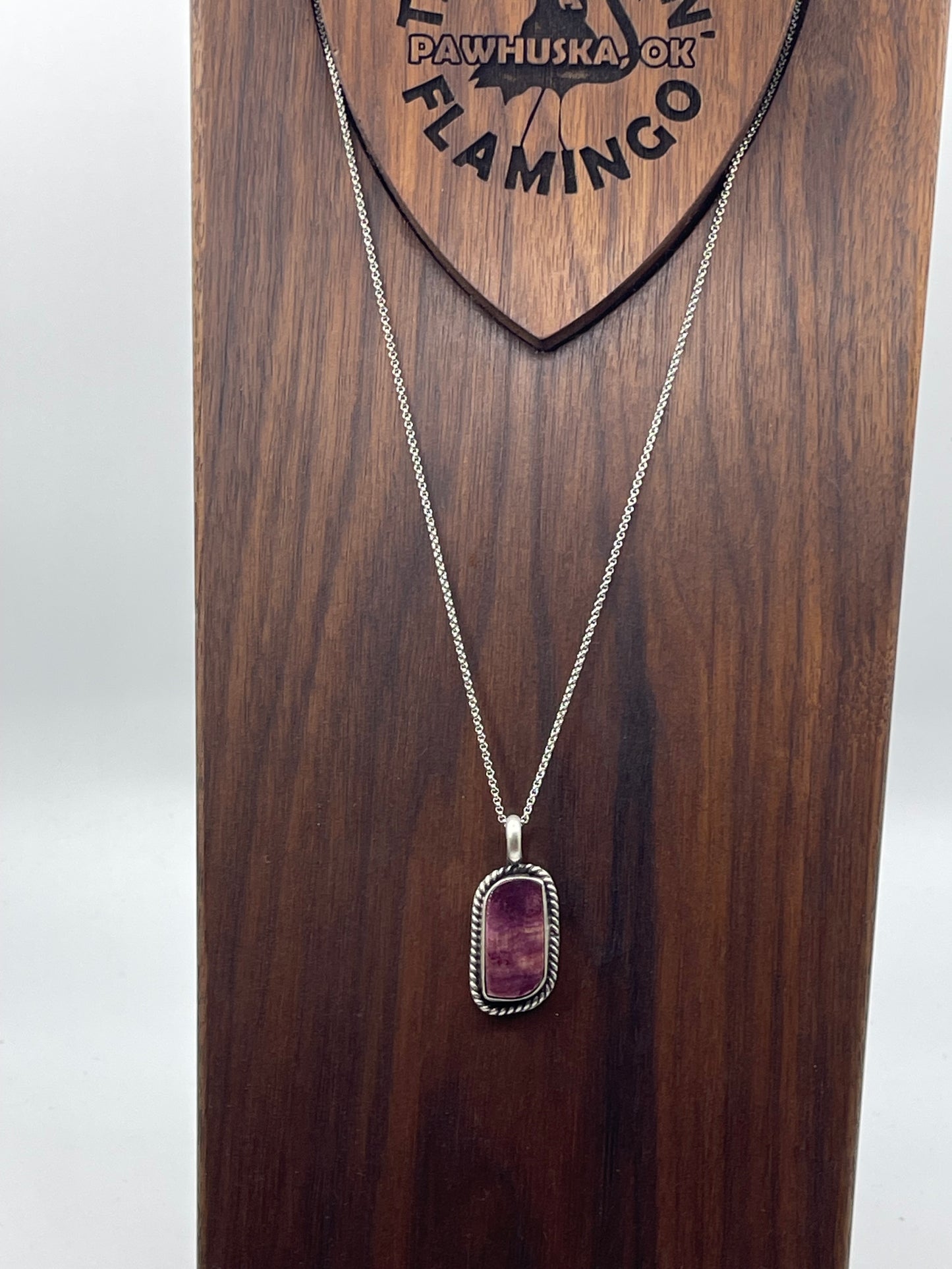 18" Purple Spiny Oyster Shell Necklace by Johnny Dixon, Navajo