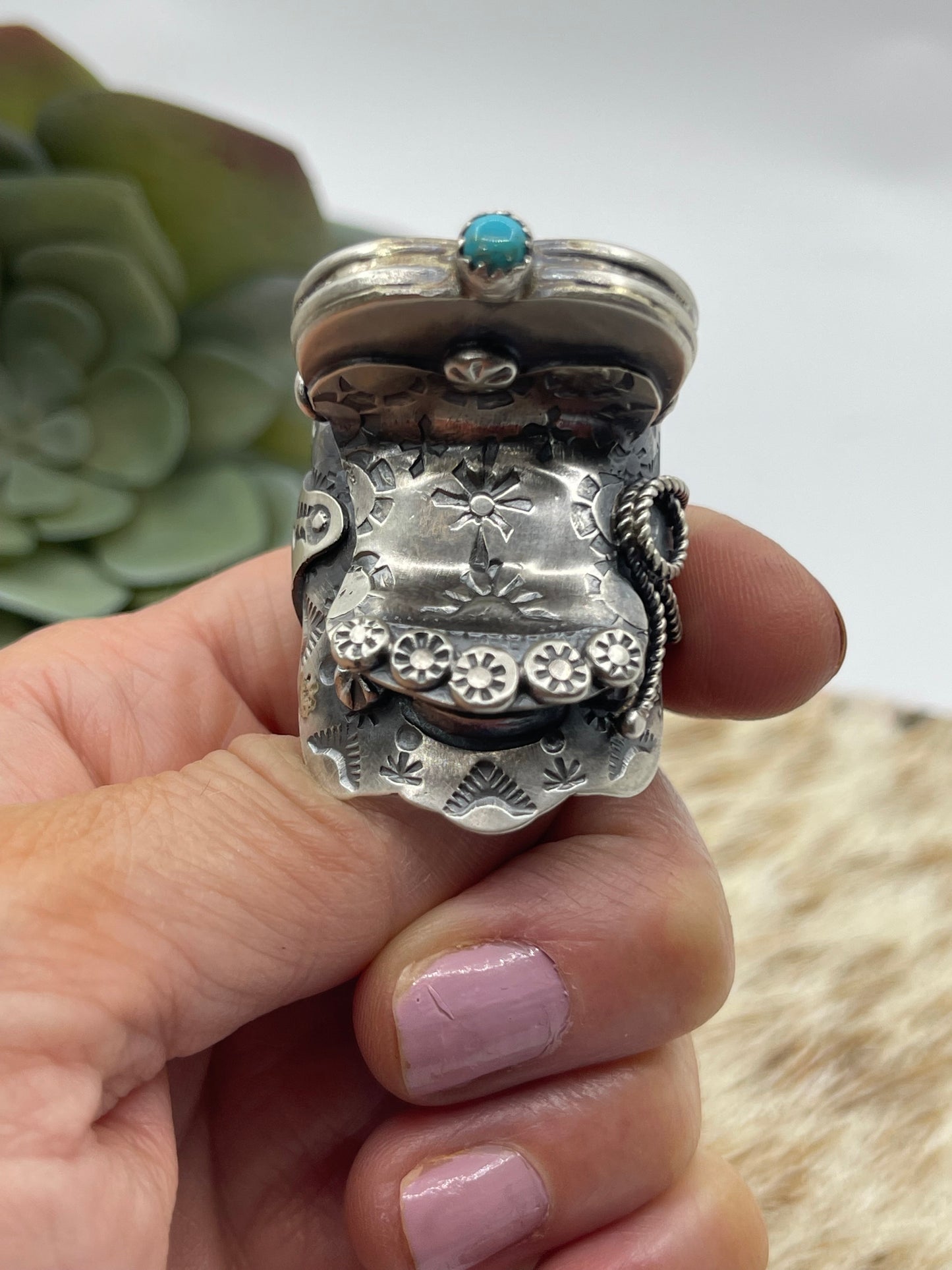 11.0 Silver Saddle Ring with Turquoise Stone by Tim Yazzie, Navajo