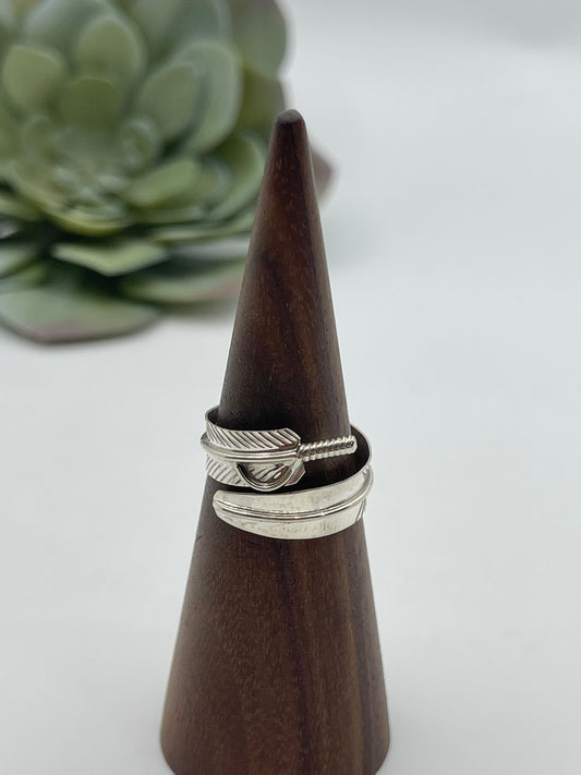 Adjustable Feather Ring by Aaron Davis, Navajo