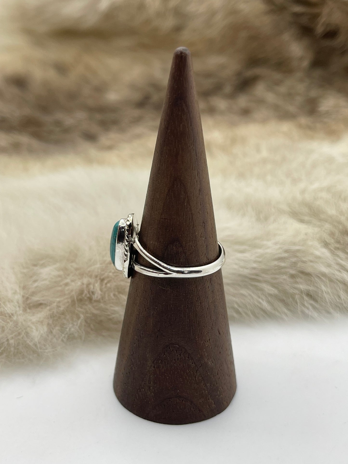 9.0 Single Oval Turquoise Ring by Gerald Joe, Navajo