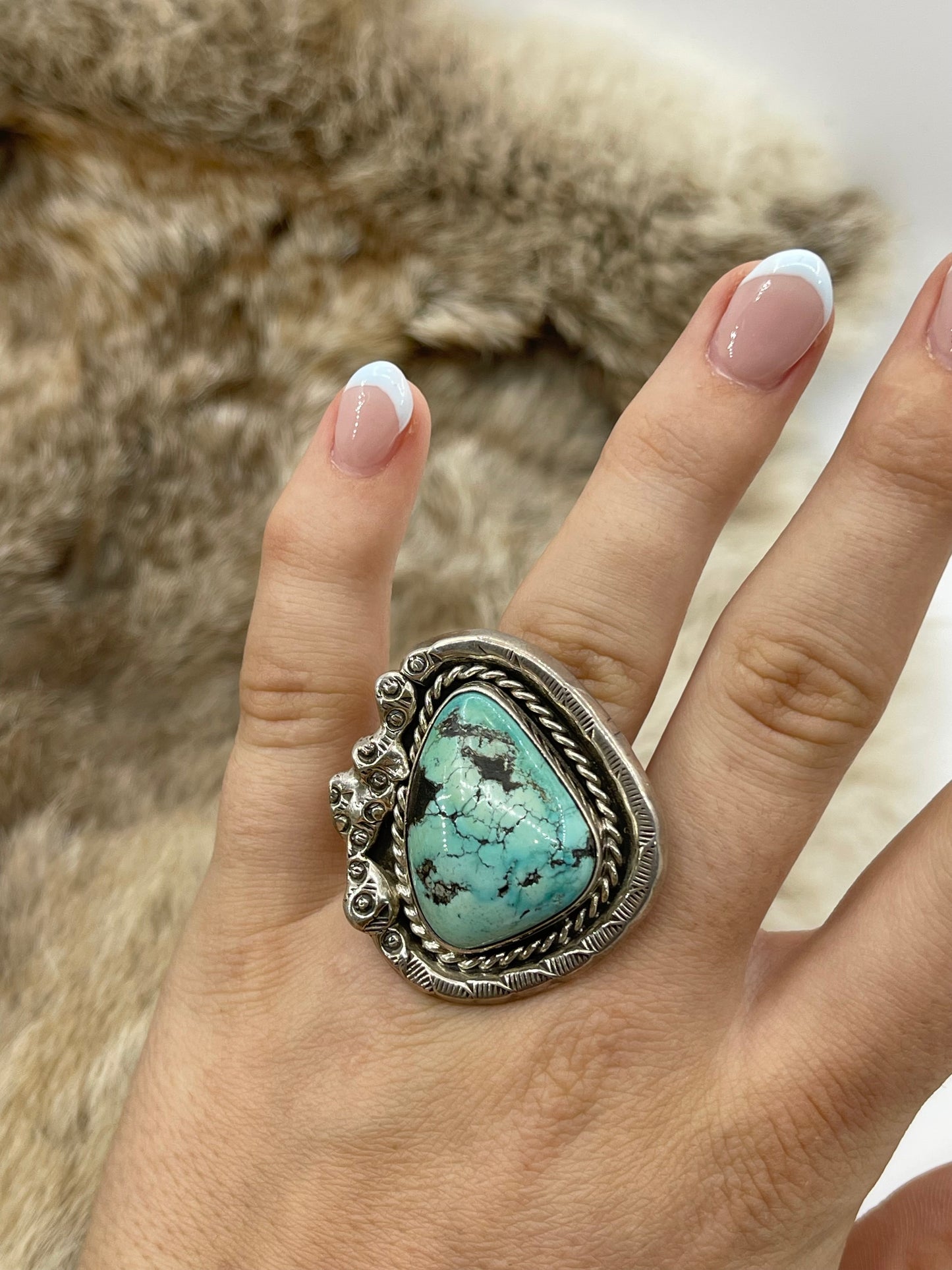 12.0 Vintage Turquoise Ring