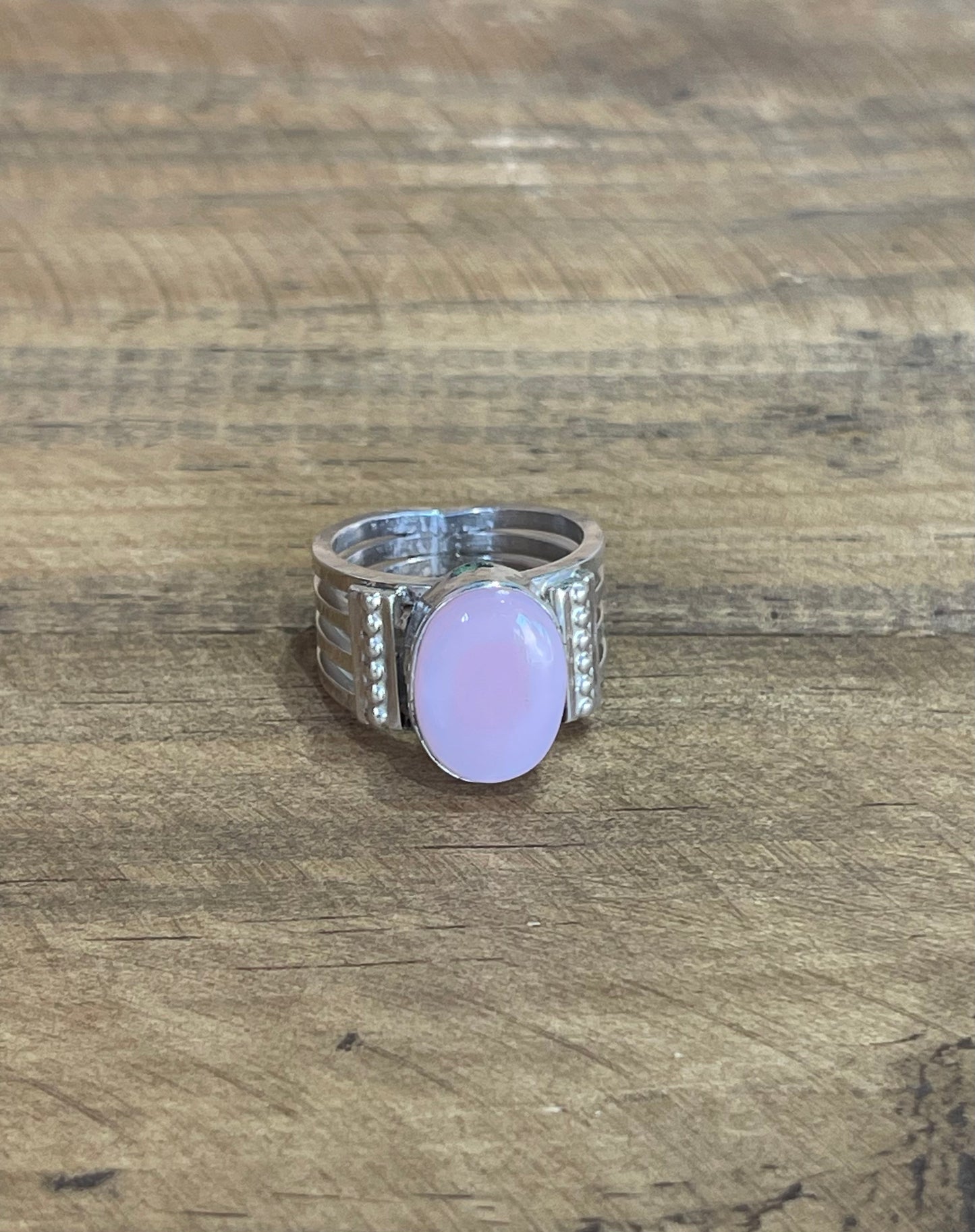 7.0 Pink Conch Oval Ring by Thomas Yazzie, Navajo