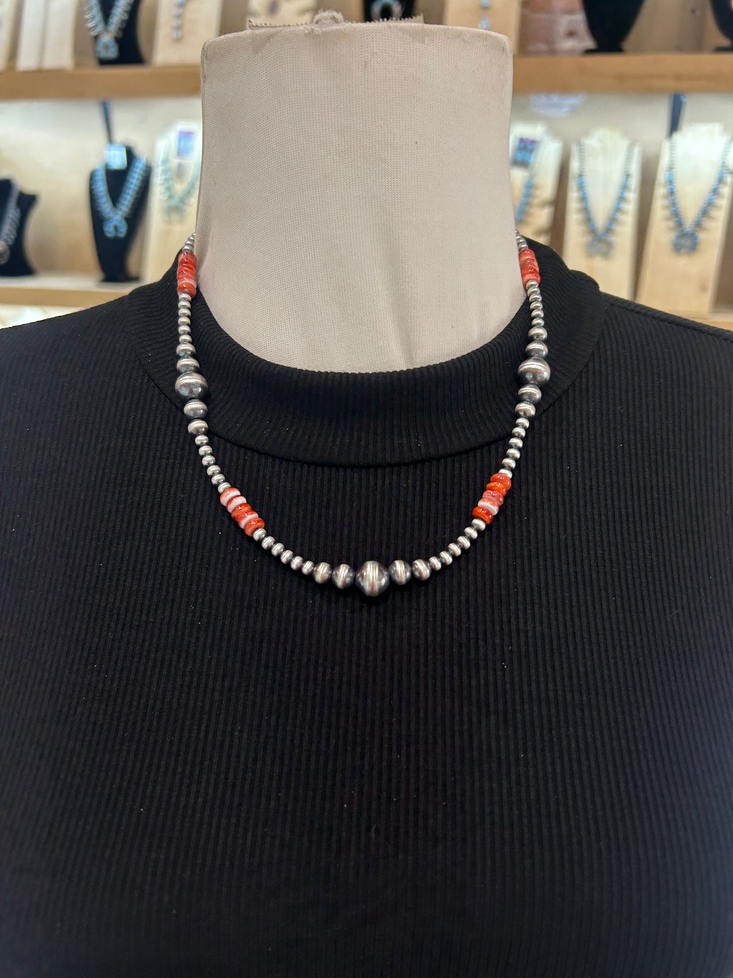 19"+1.5" Red Spiny Oyster Navajo Style Pearl Necklace