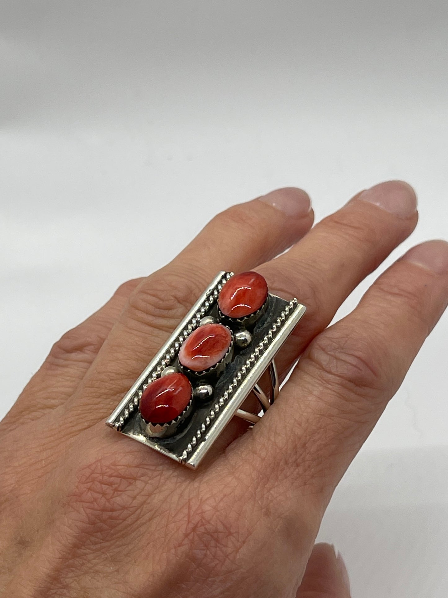 8.0 3 Stone Spiny Oyster Ring by Dorothy Lee, Navajo