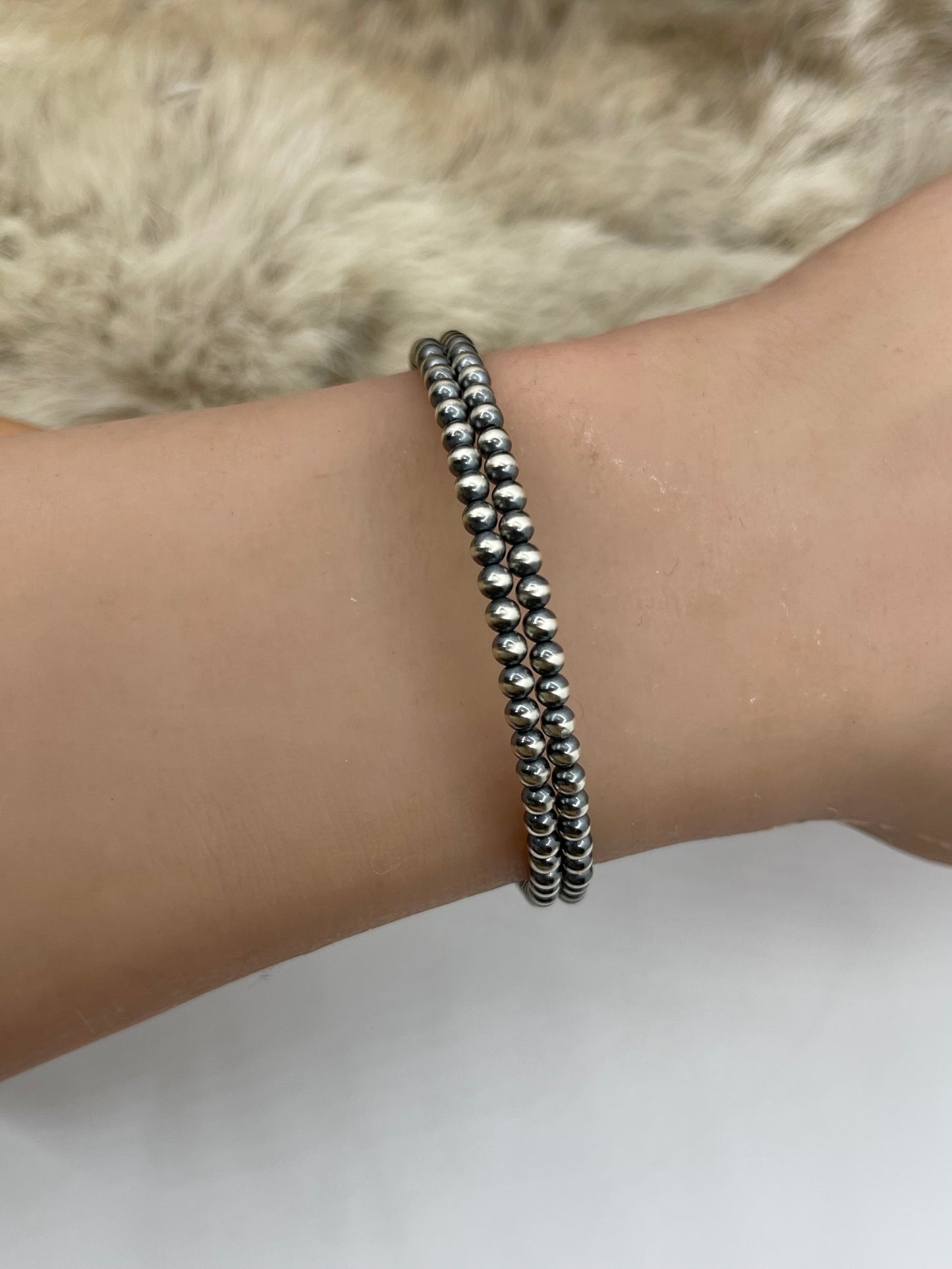 3mm 2 Row Navajo Style Pearls Memory Wire Bracelet