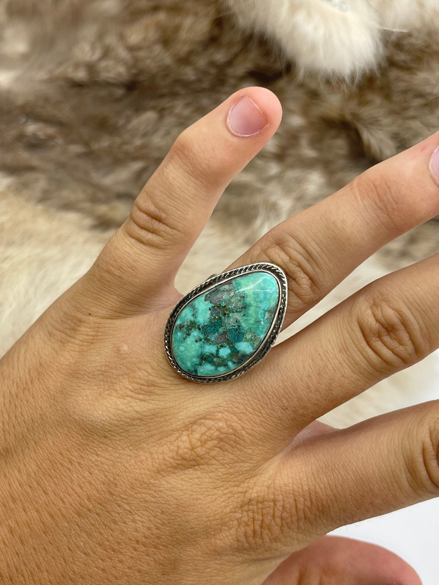 8.0 Kingman Turquoise Ring by Marie Jackson, Navajo