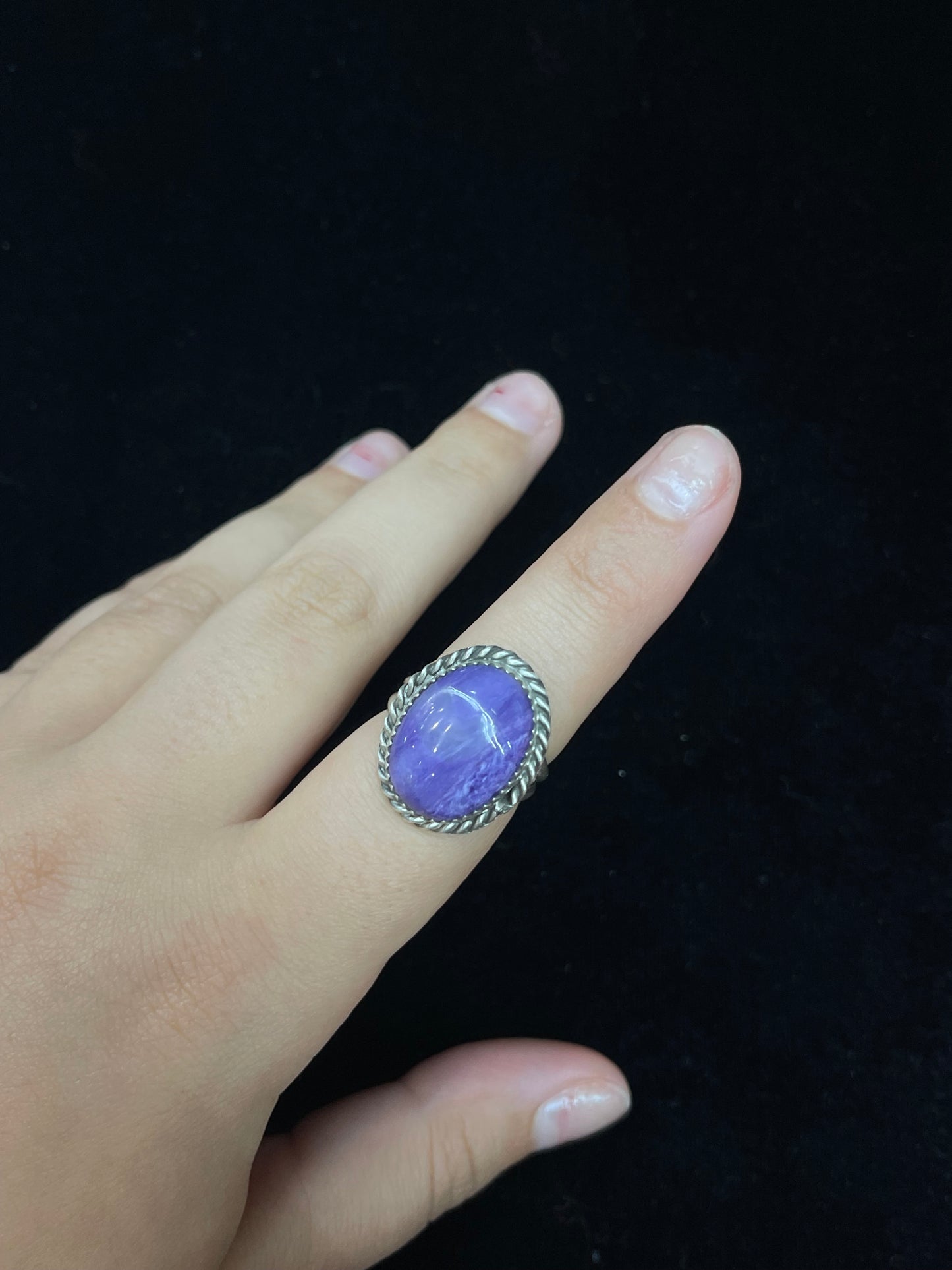 8.0 Charoite Oval Ring