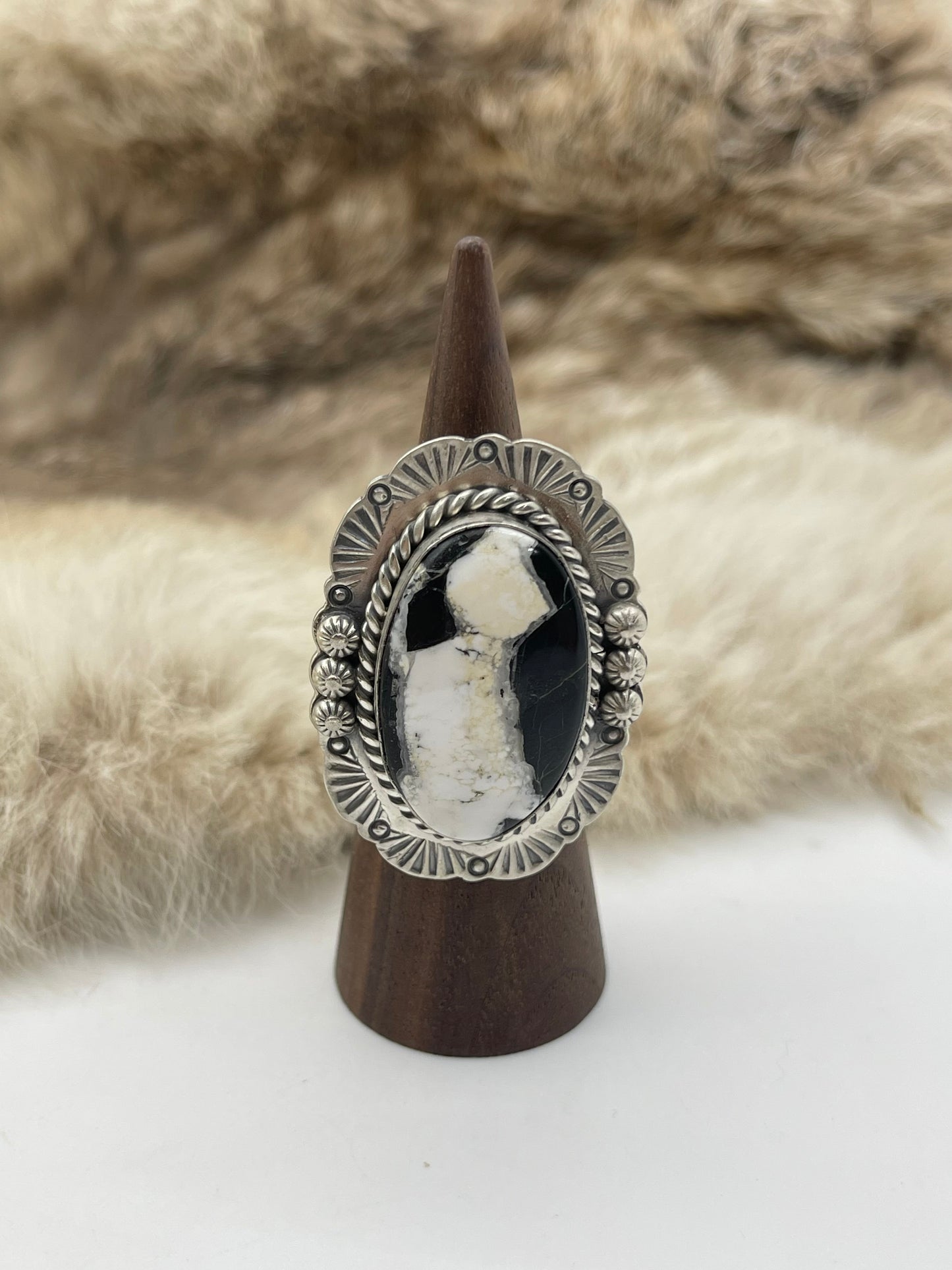 Adjustable 7.0-10.0 White Buffalo Ring with Stamped "L" by Artist