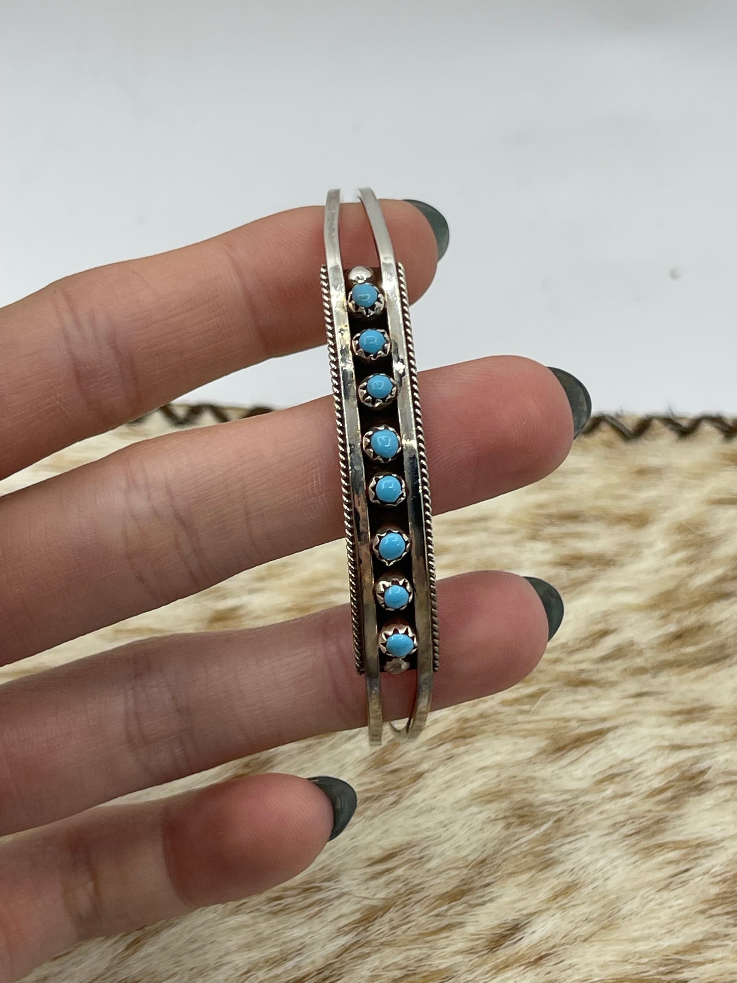5 3/4"-7 1/4" 8 Stone Turquoise Snake Eye Cuff by Susie Livingston, Zuni