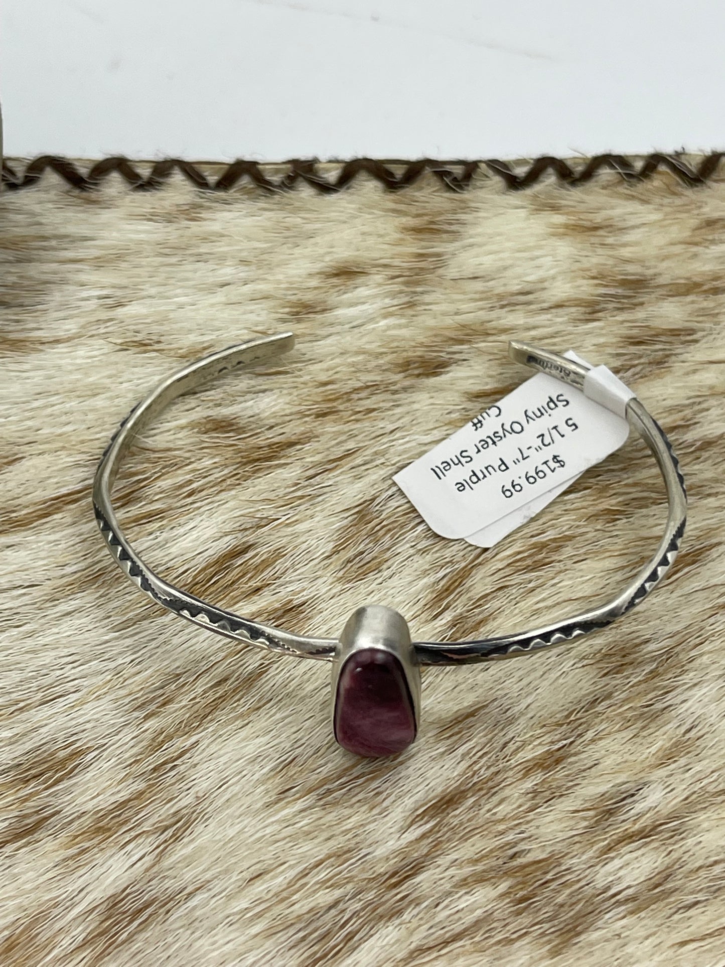 5 1/2"-7" Purple Spiny Oyster Shell Cuff