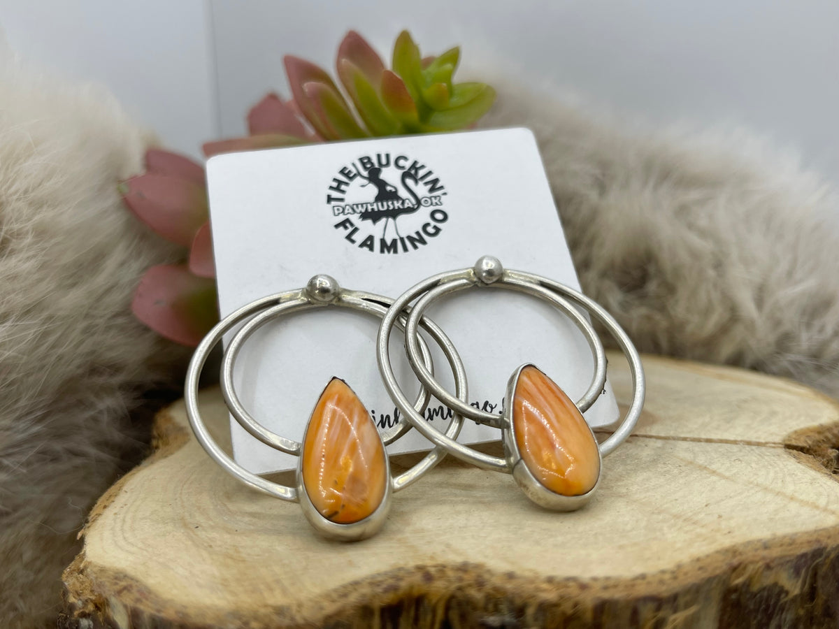 Orange Spiny Oyster Hoop by Elouise Kee, Navajo