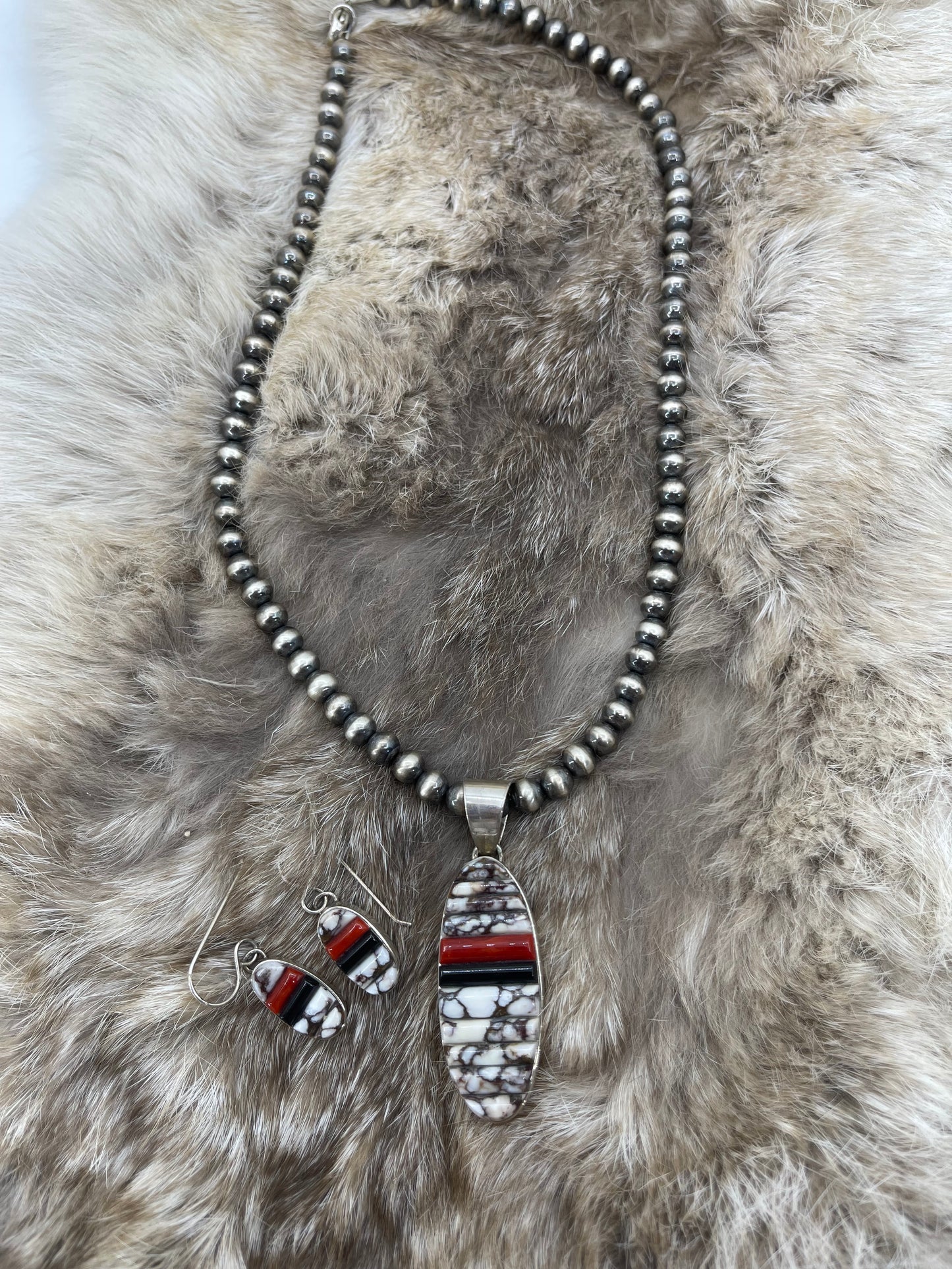 Wild Horse, Onyx & Coral Cobblestone Inay 3-piece set by Thomas Francisco, Navajo