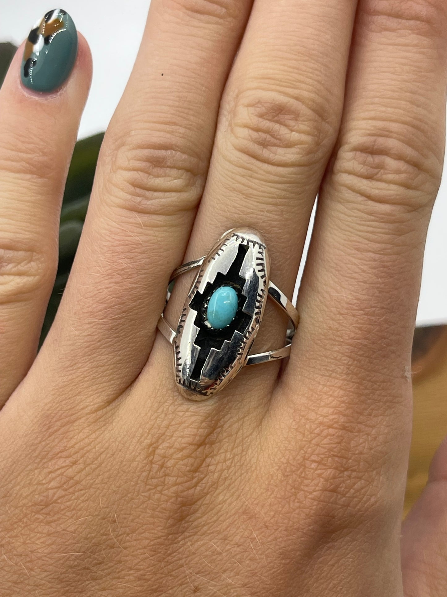 8.0 Turquoise Oval Shadowbox Ring by Felix Perry, Navajo