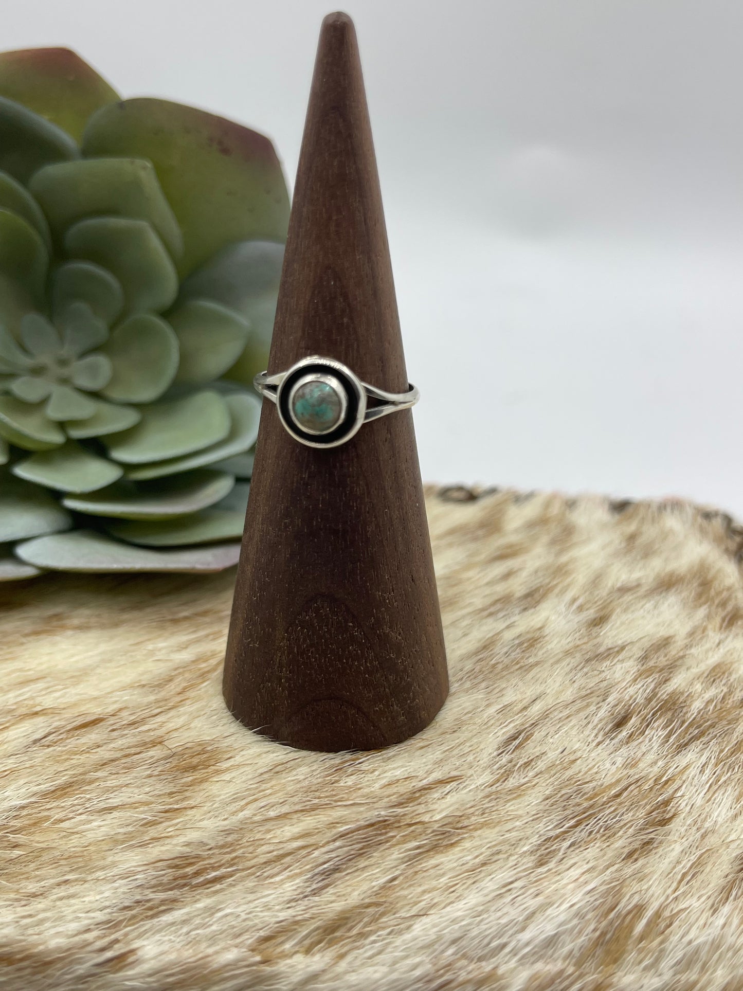 7.0 Dainty Turquoise Circle Ring by Martin Perry, Navajo
