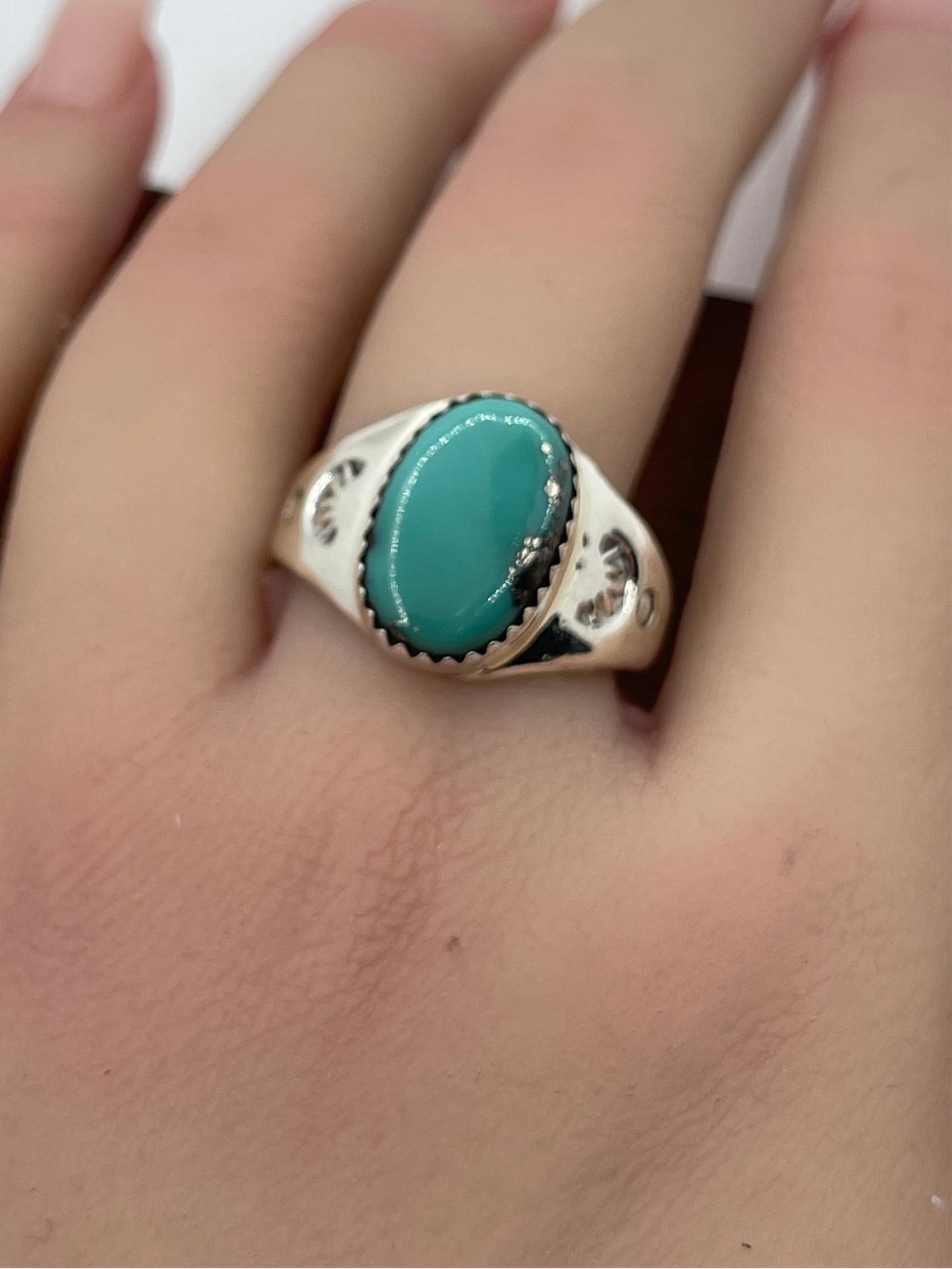10.5 Turquoise Oval Ring by Mary Lincoln, Navajo