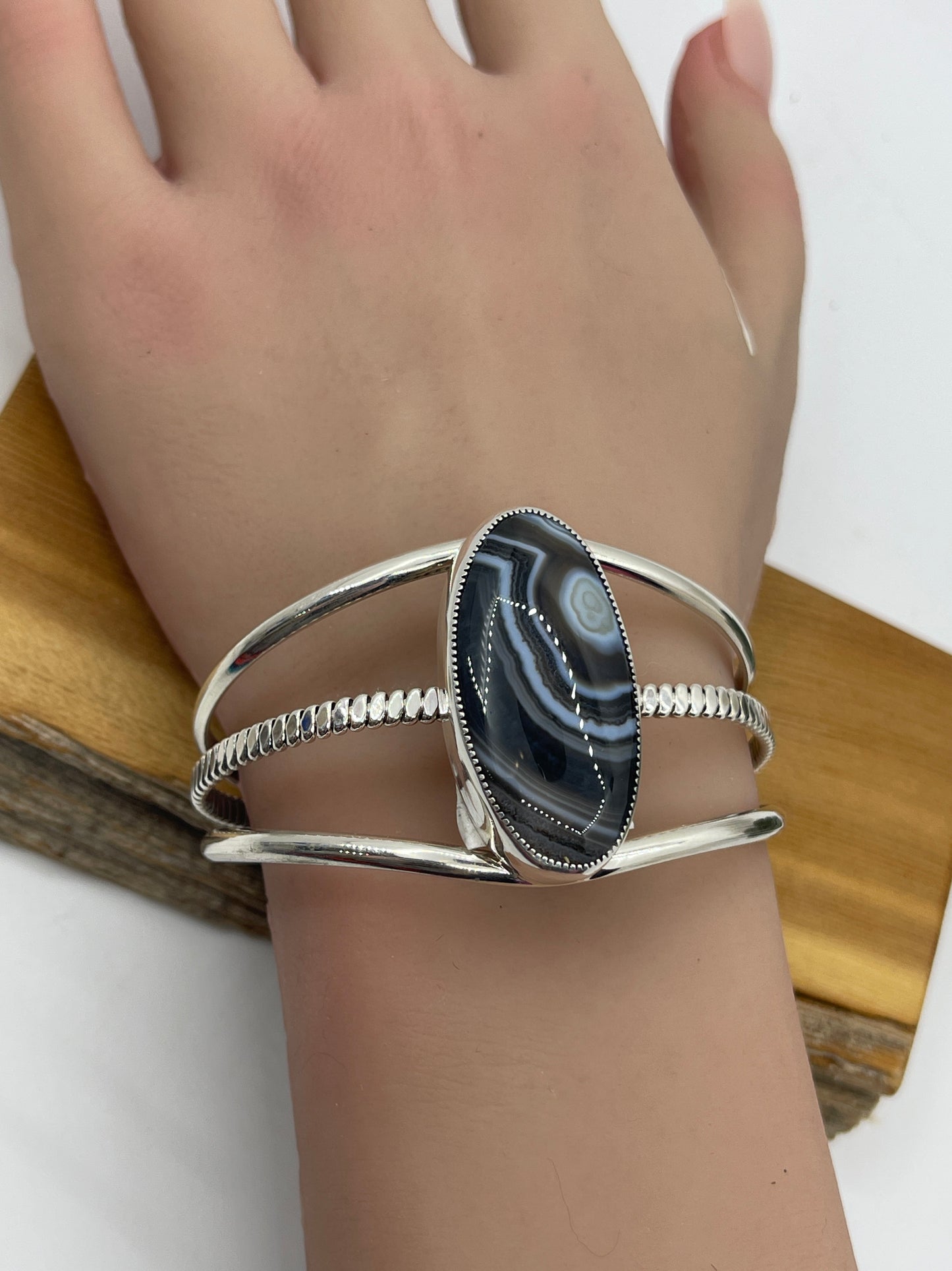 5 1/4"-7" Banded Agate Oval Cuff by Dvane Smith, Navajo