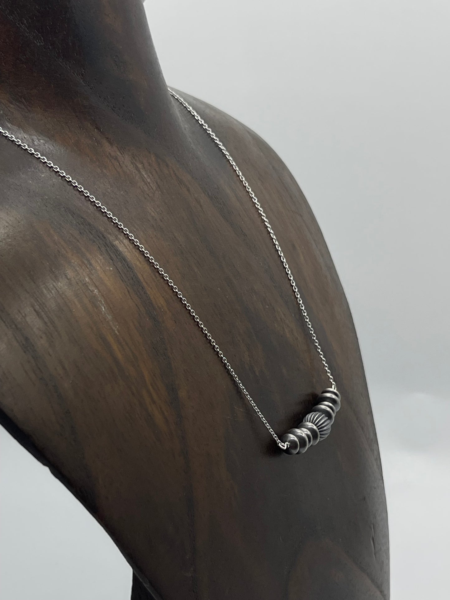 16" Navajo Pearls Bar Necklace