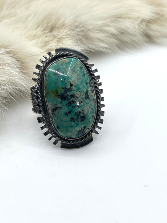 10.5 Kingman Turquoise Ring By Gilbert Nez, Navajo