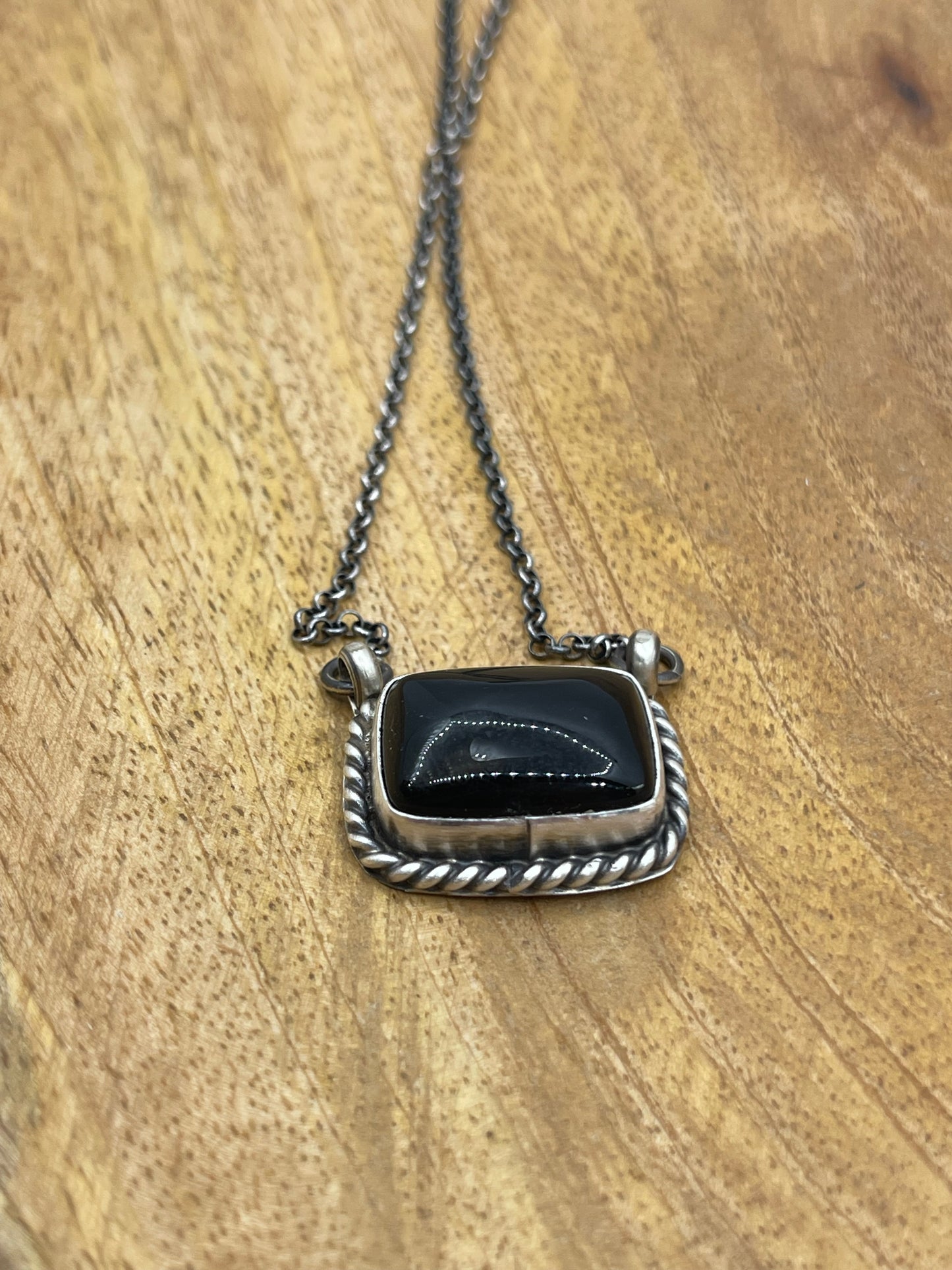 16" Black Onyx Rectangle with Rope Border Necklace