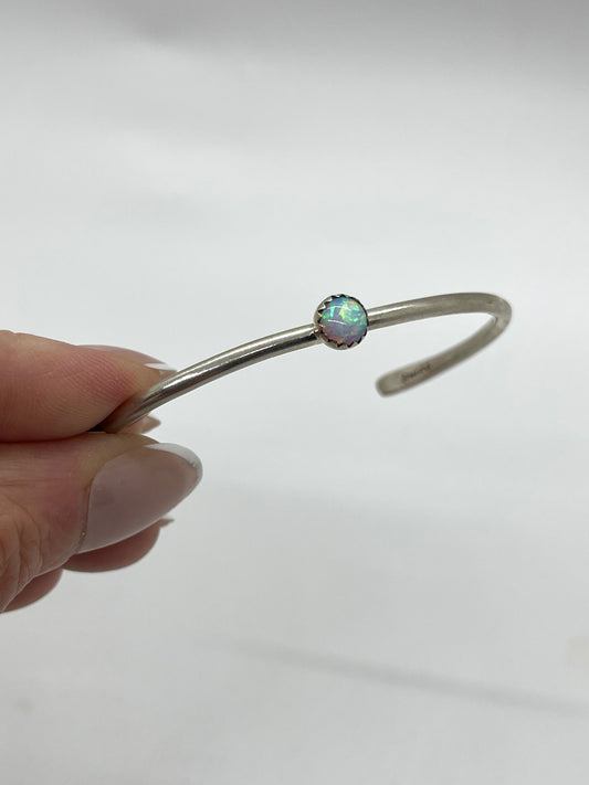 5"-5 1/2" White Opal Adjustable Bracelet