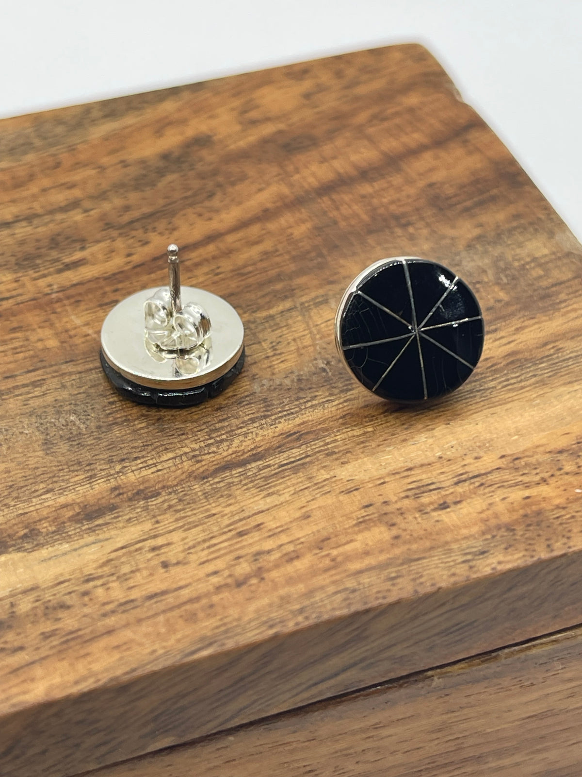 LOT 67 D 7/26 Black Onyx Inlay Earrings Center by Johnson Laweka, Zuni
