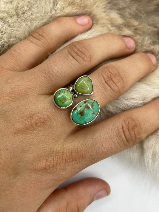 Semi-Adj. 9.0 Green Pixie Turquoise 3 Stone Ring