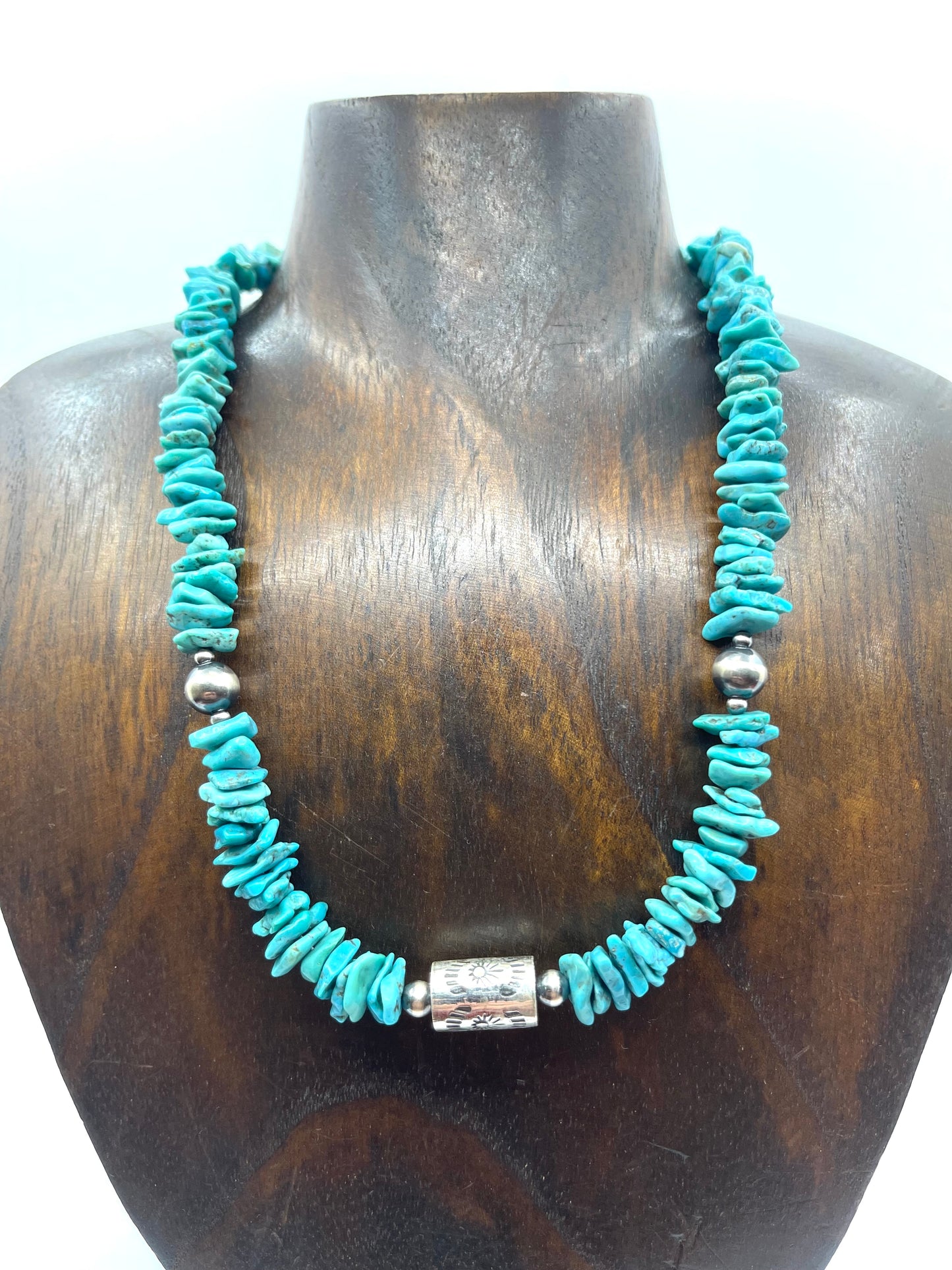 16" Kingman Turquoise Chunky Slabs & Silver Stamped Barrel Bead Necklace