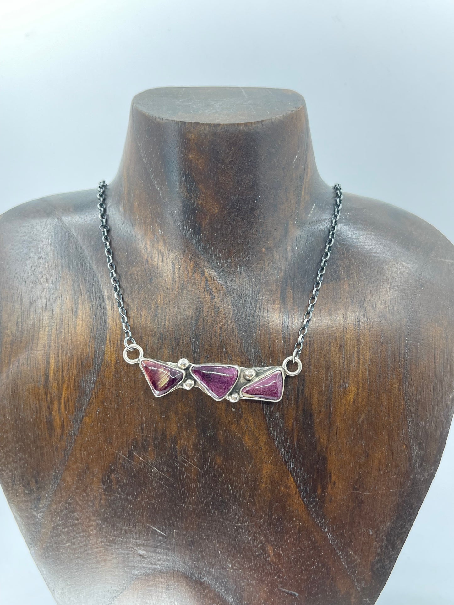 18" 3 Stone Purple Spiny Oyster Shell Necklace by Jude Candeleria, Zuni