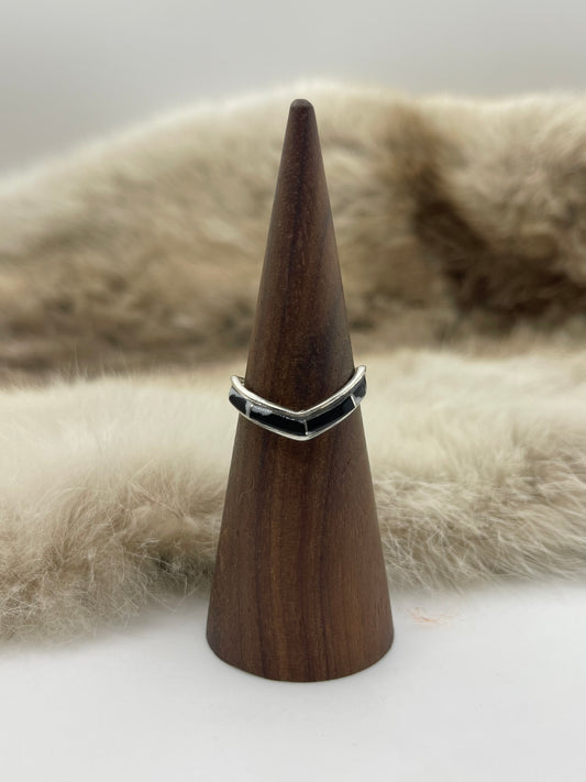 7.5 White Buffalo Inlay Chevron Ring by Jamie Johnson, Navajo